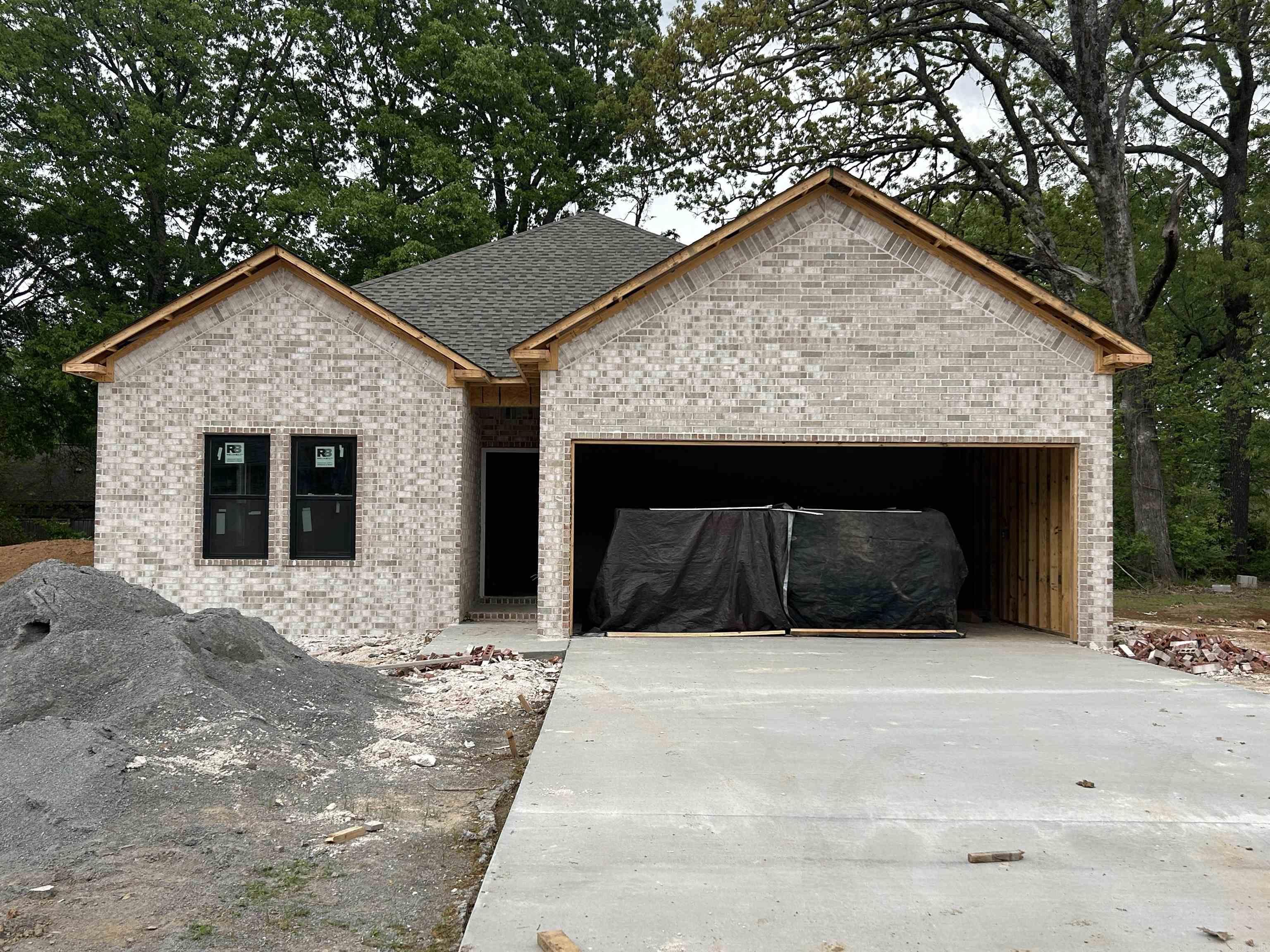 MCGEE MEADOWS - Residential