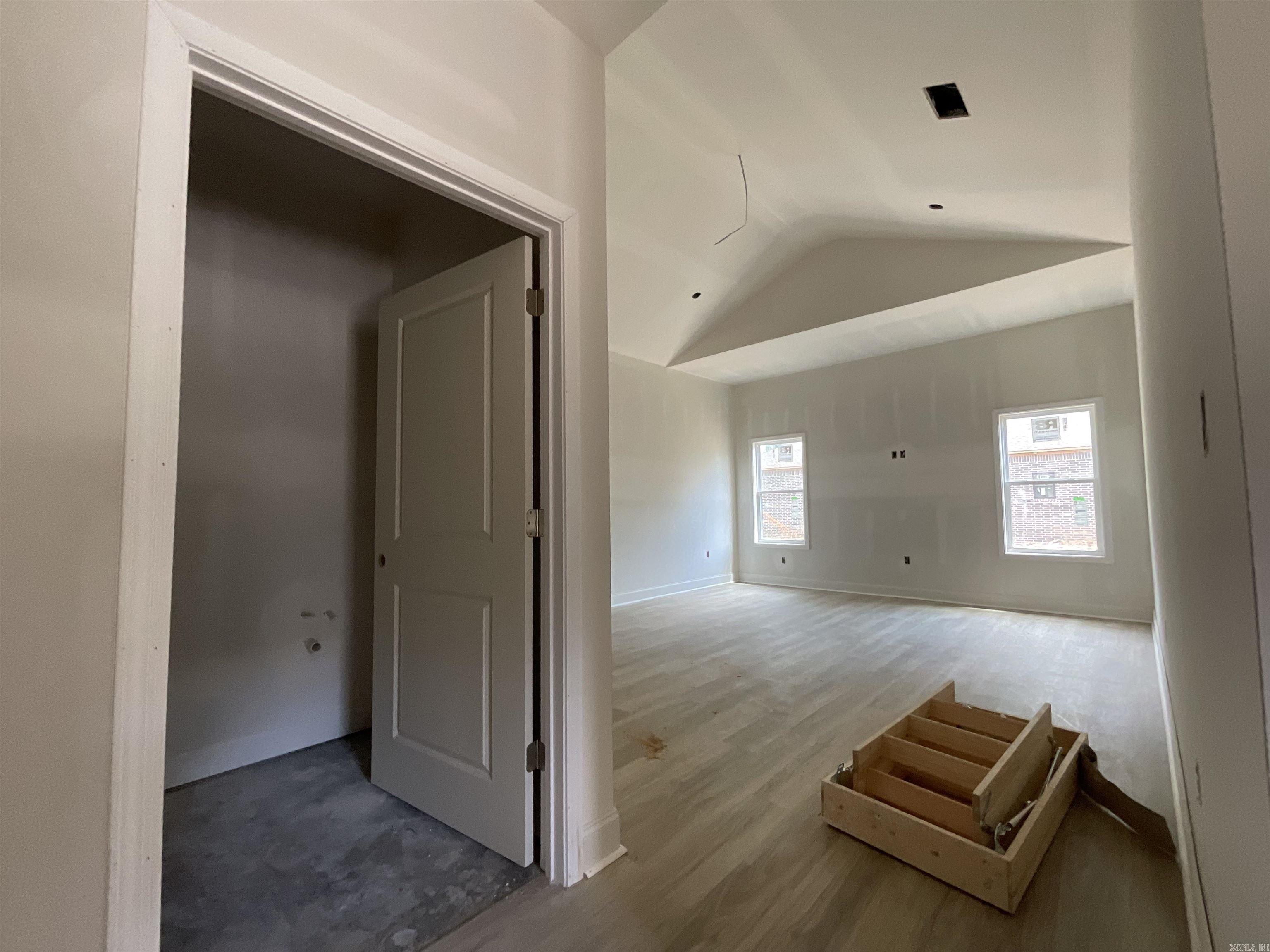 MCGEE MEADOWS - Residential