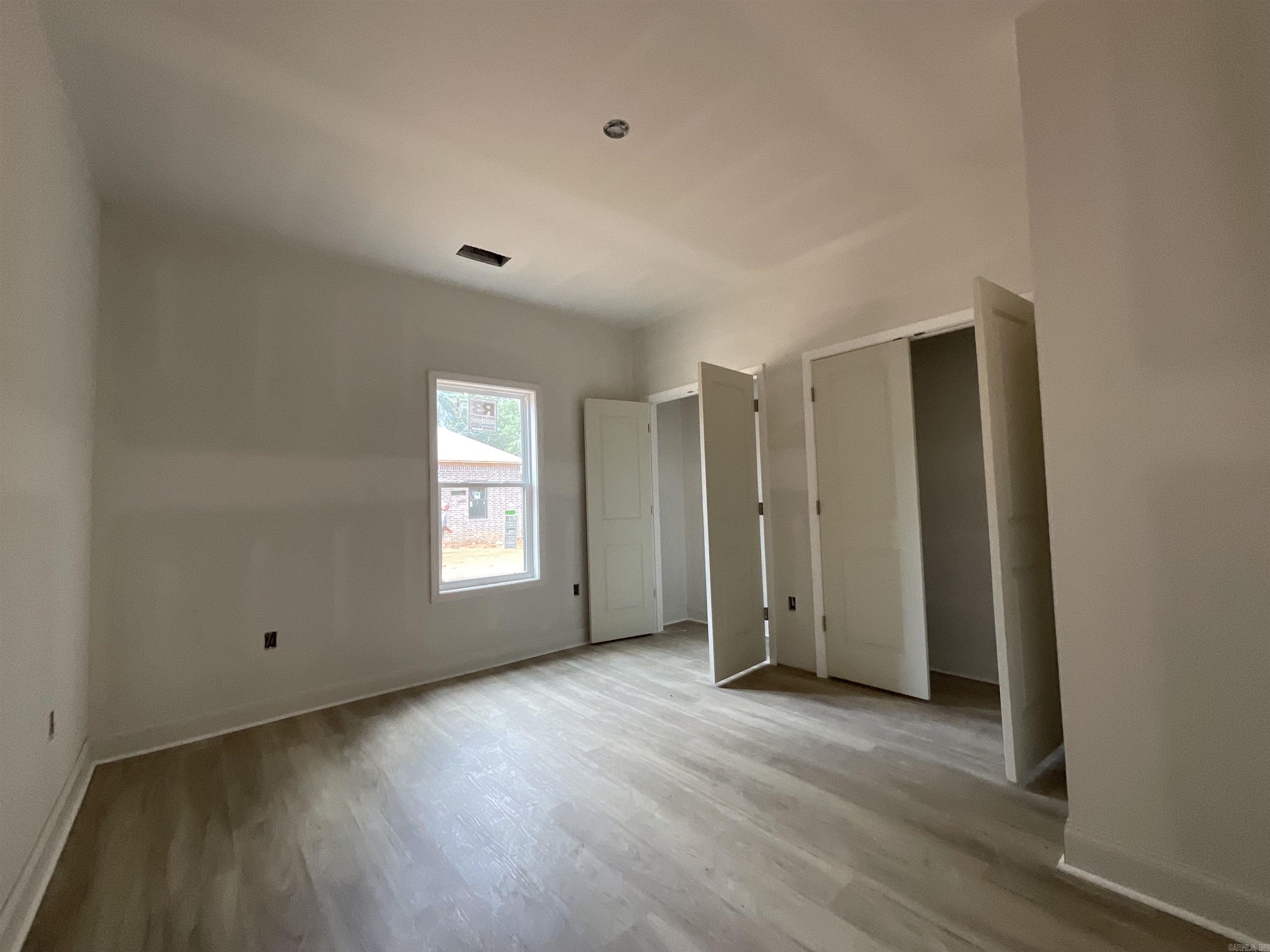 MCGEE MEADOWS - Residential