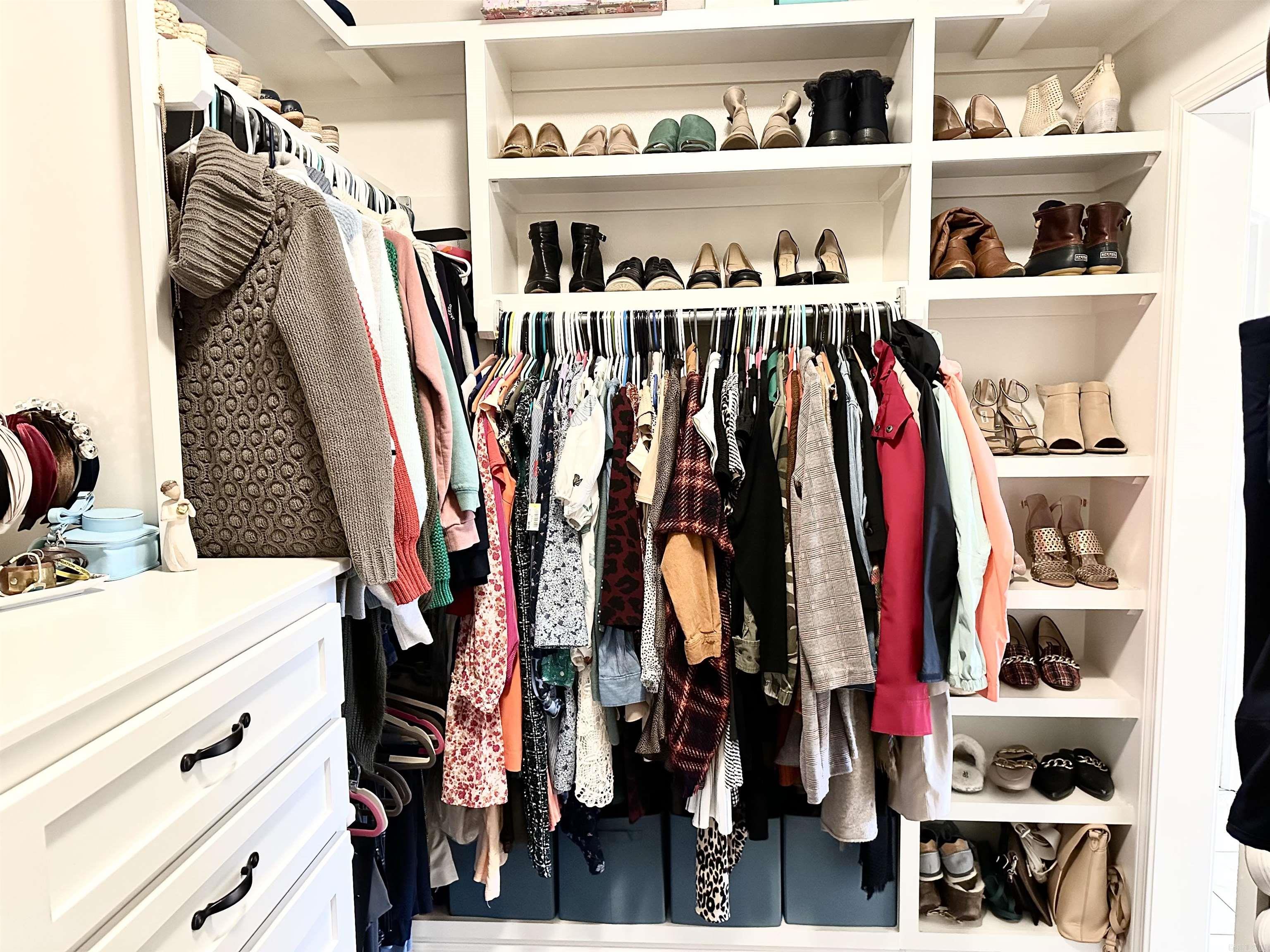 LOCHRIDGE ESTATES - Residential