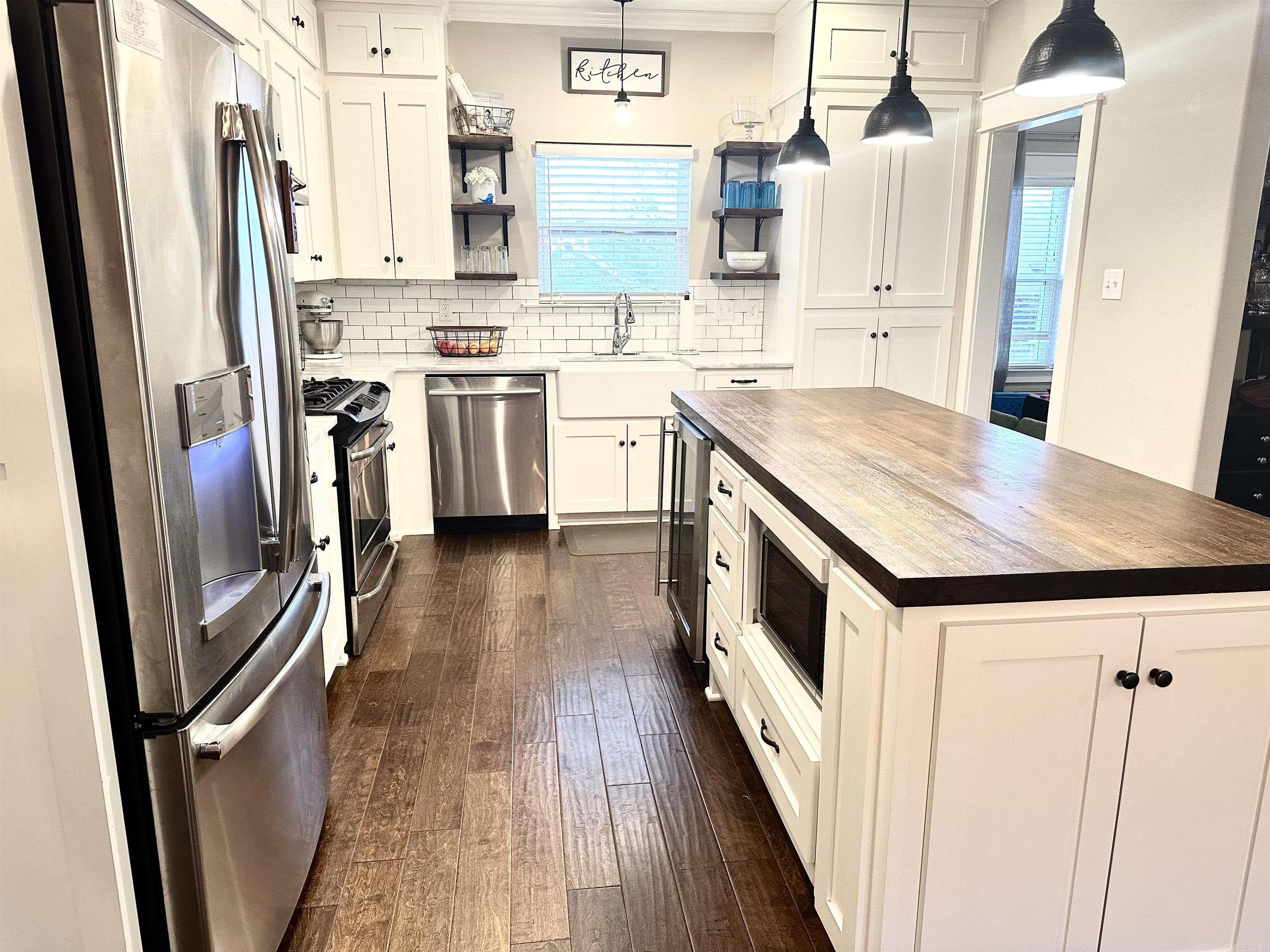 LOCHRIDGE ESTATES - Residential