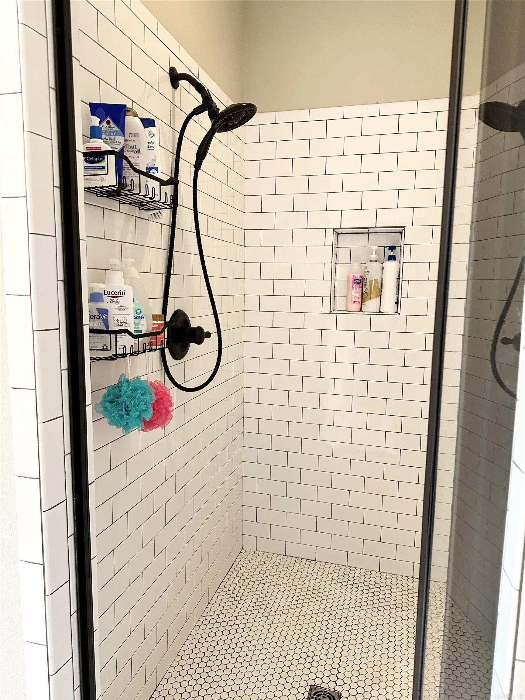 LOCHRIDGE ESTATES - Residential