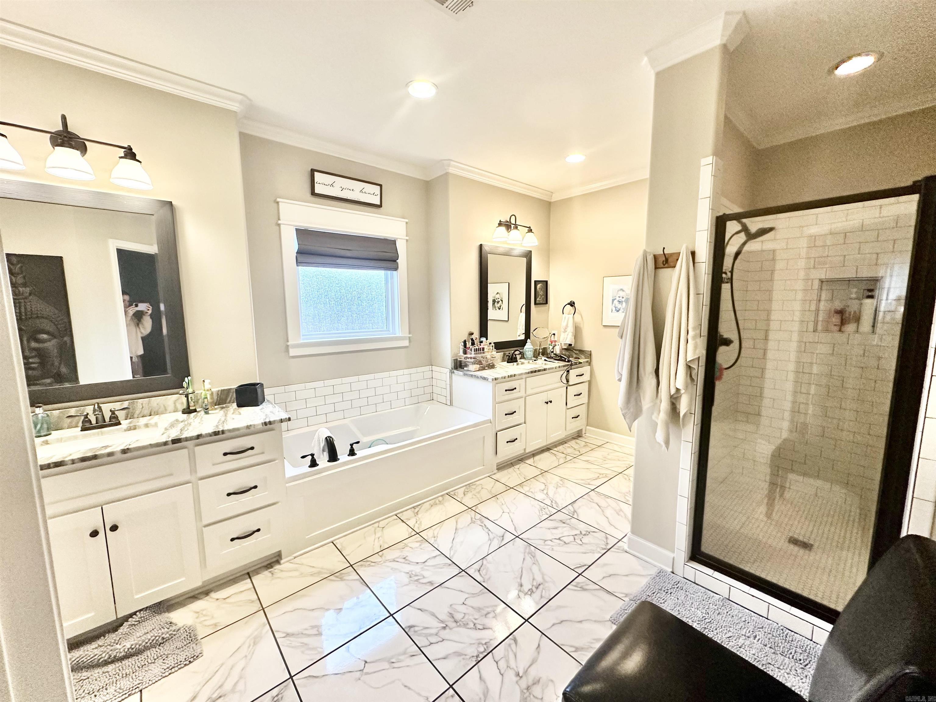 LOCHRIDGE ESTATES - Residential