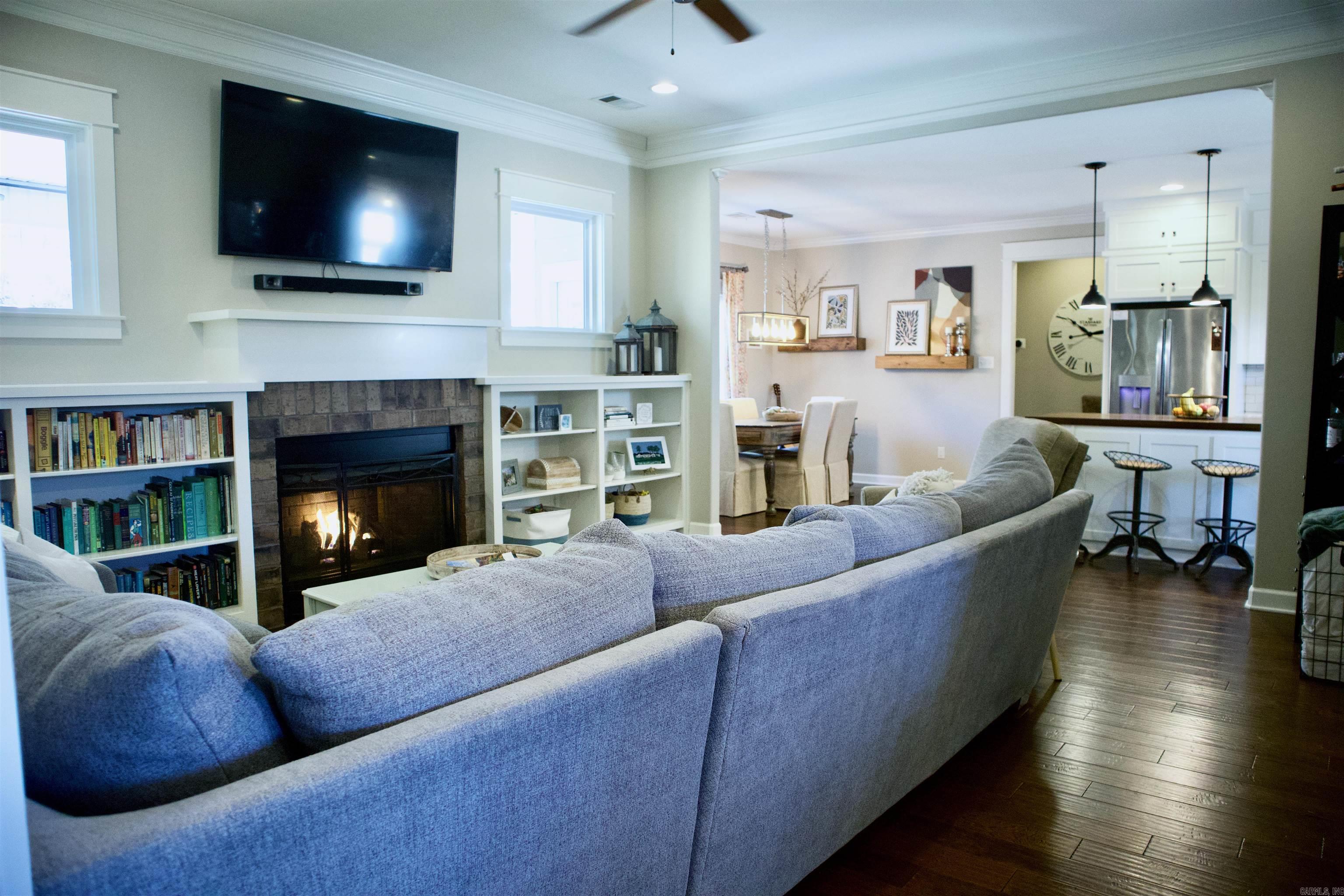 LOCHRIDGE ESTATES - Residential