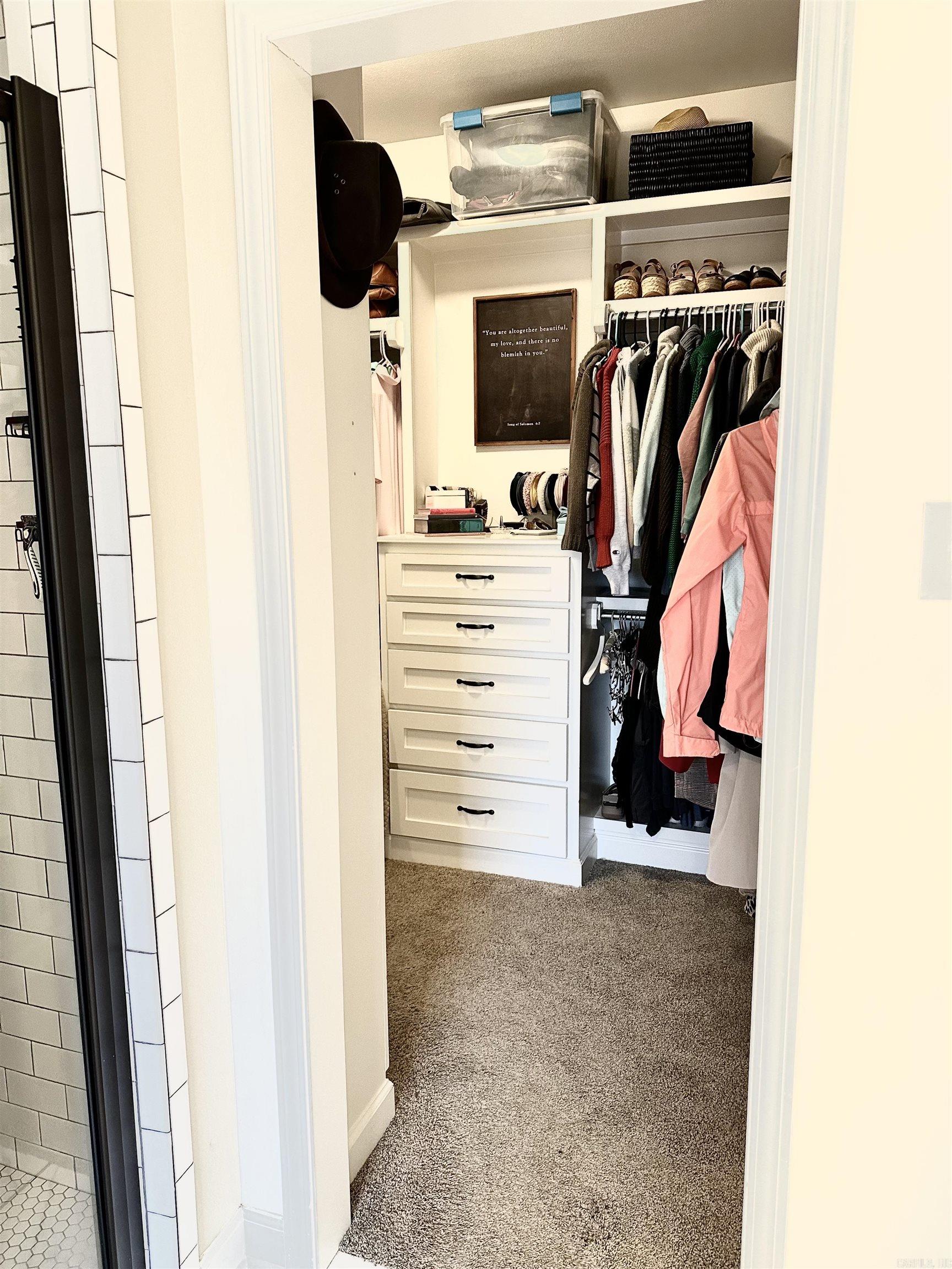 LOCHRIDGE ESTATES - Residential