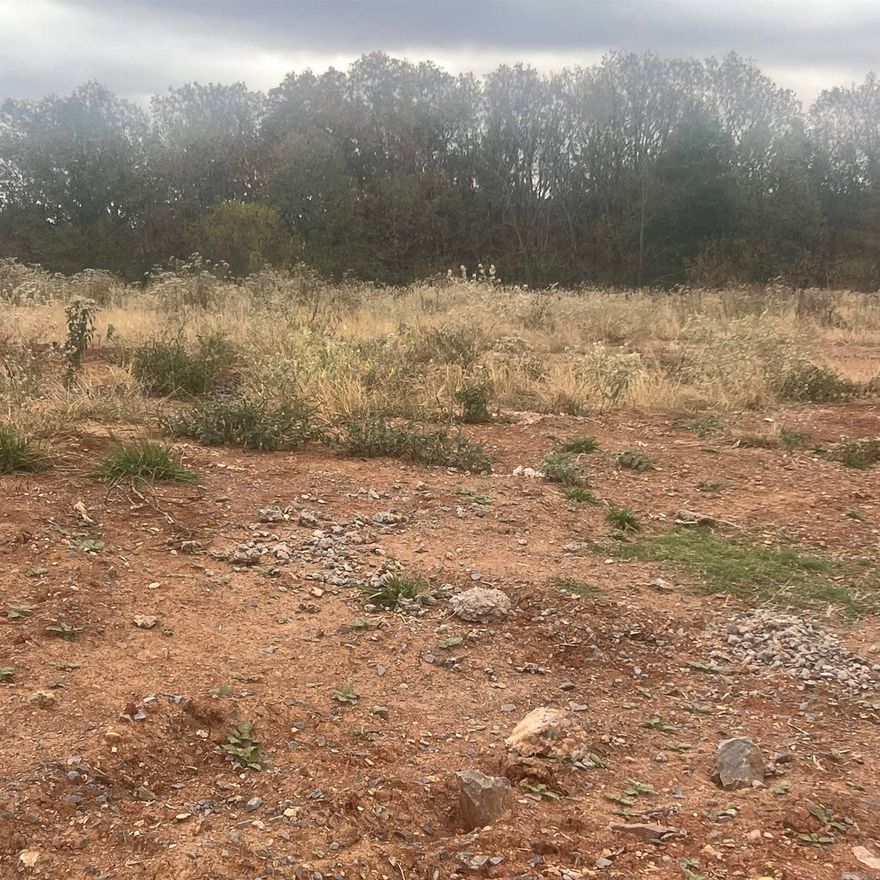 BRAND NEW Phase in Country Club of Arkansas - THE QUARTERS Phase XXIV-C! Come build your dream home on this beautiful level lot. John Wright Construction who is an exquiste builder will build to suit or you can choose from one of our custom home plans.