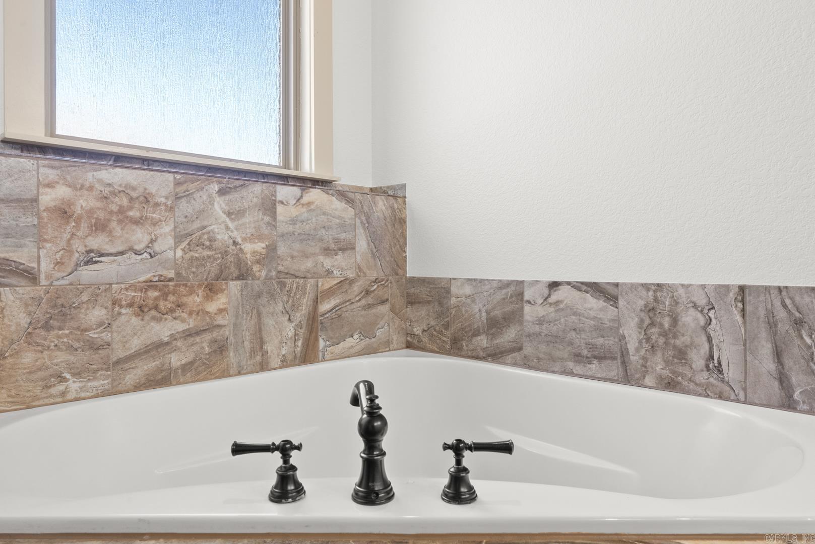 CHAPEL CREEK - Residential