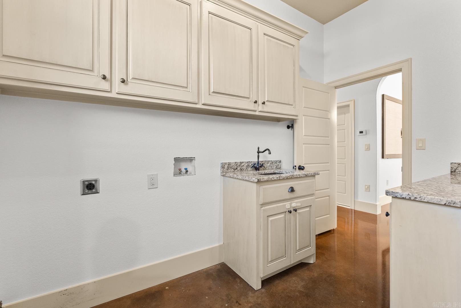 CHAPEL CREEK - Residential