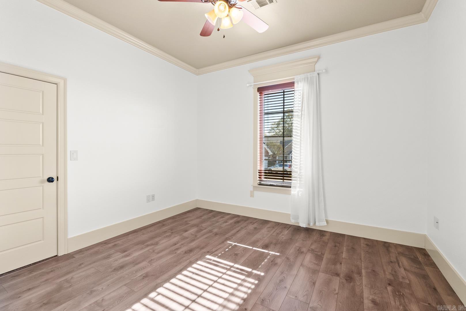 CHAPEL CREEK - Residential