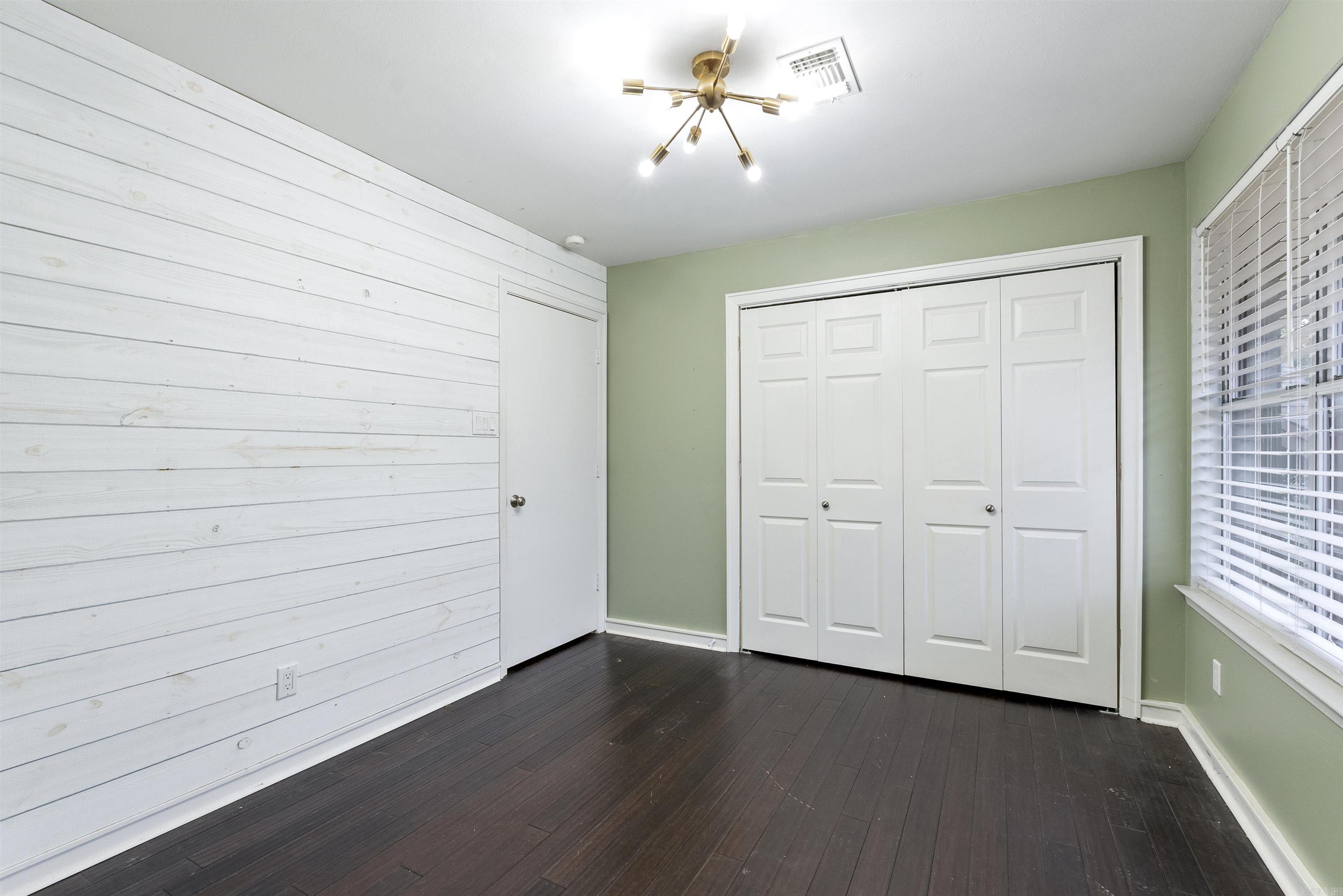 ST CHARLES ADDN - Residential