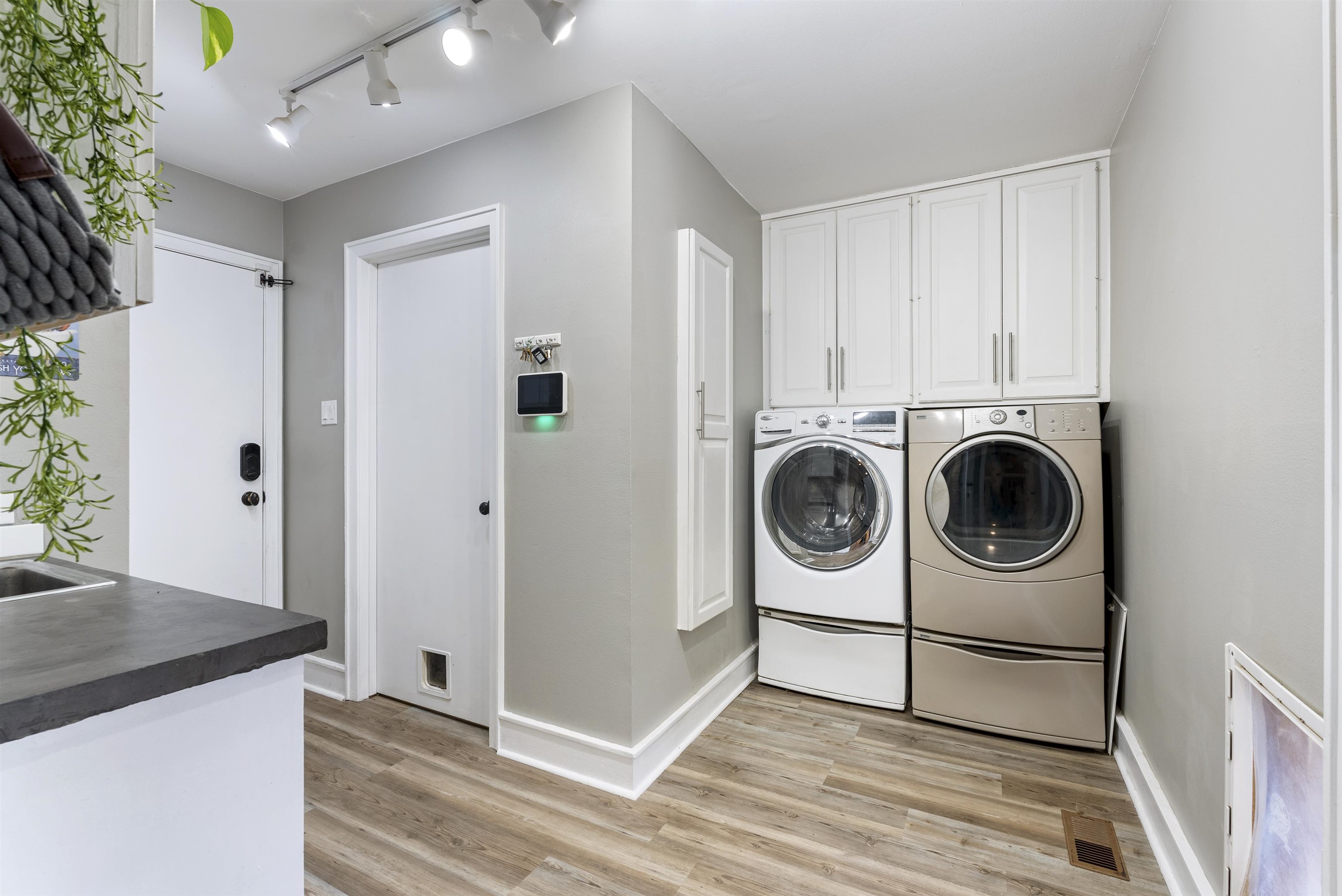 ST CHARLES ADDN - Residential