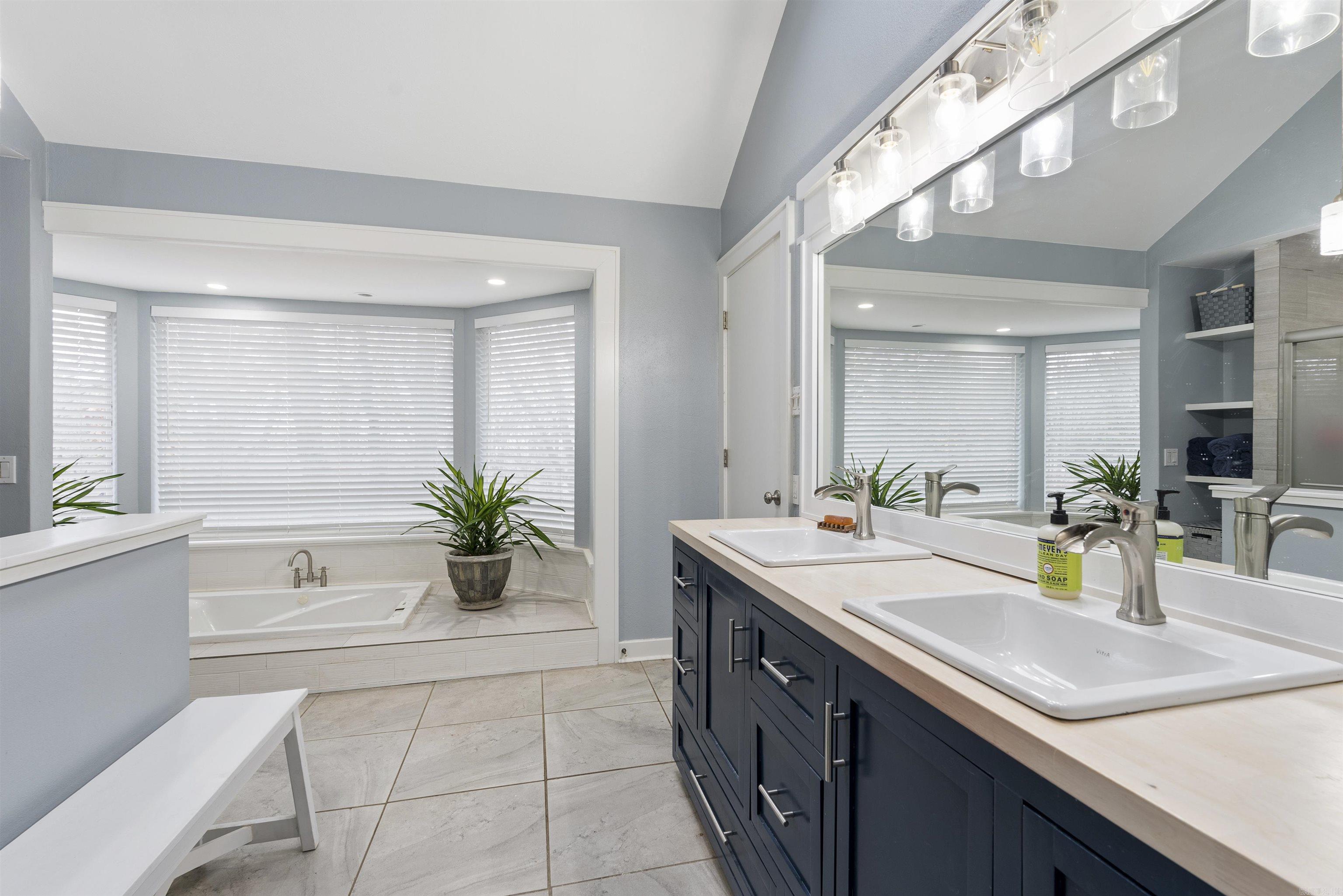 ST CHARLES ADDN - Residential