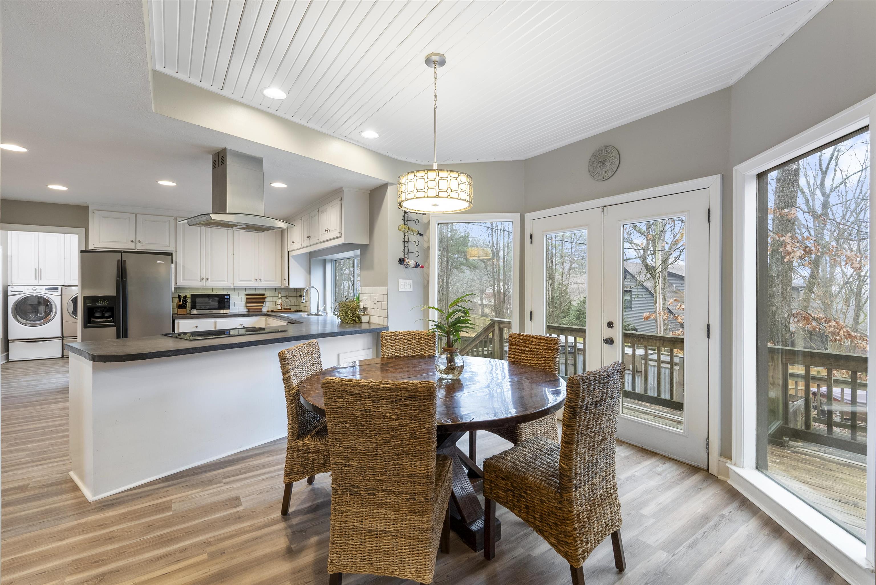 ST CHARLES ADDN - Residential