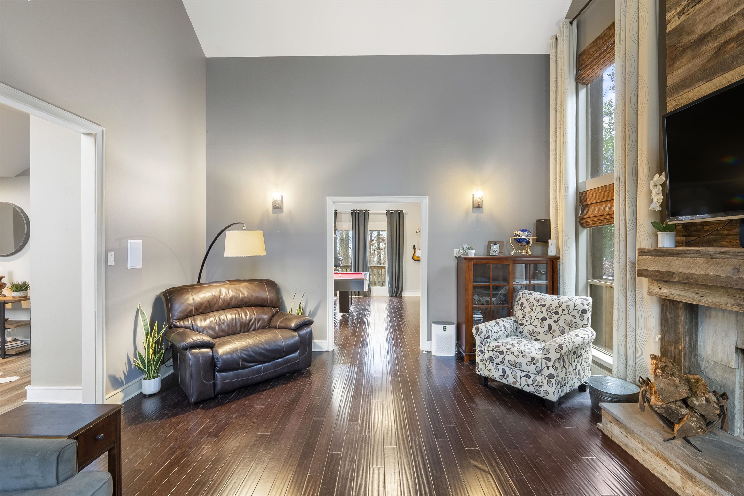 ST CHARLES ADDN - Residential