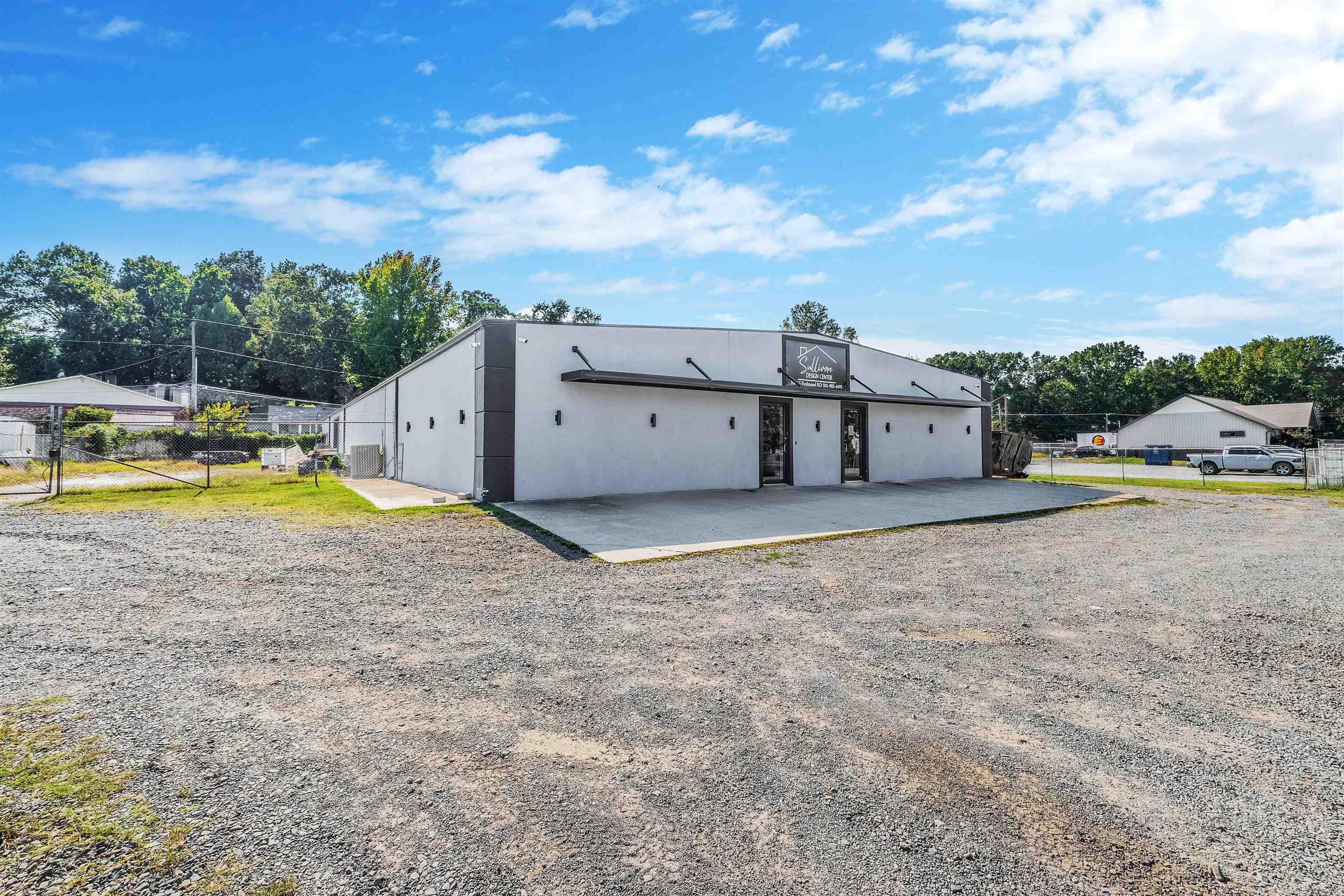 Metropolitan Commercial Estate - Commercial Sale