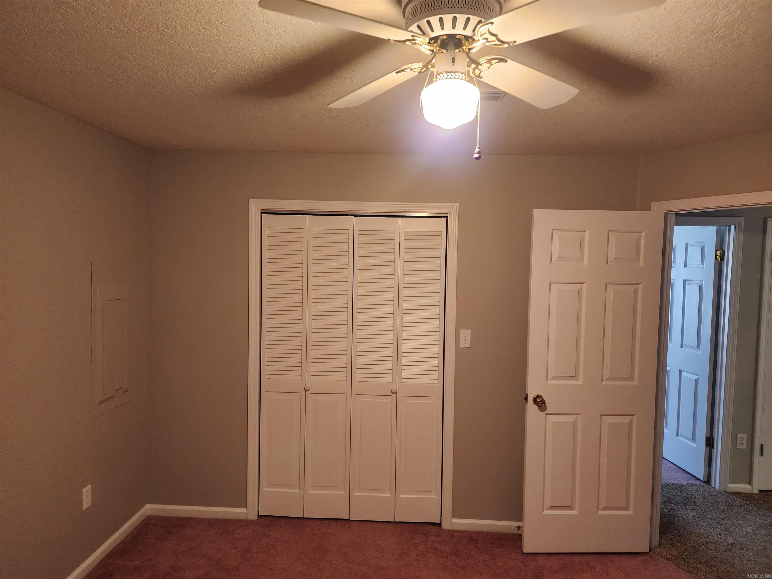 WALNUT VALLEY - Residential