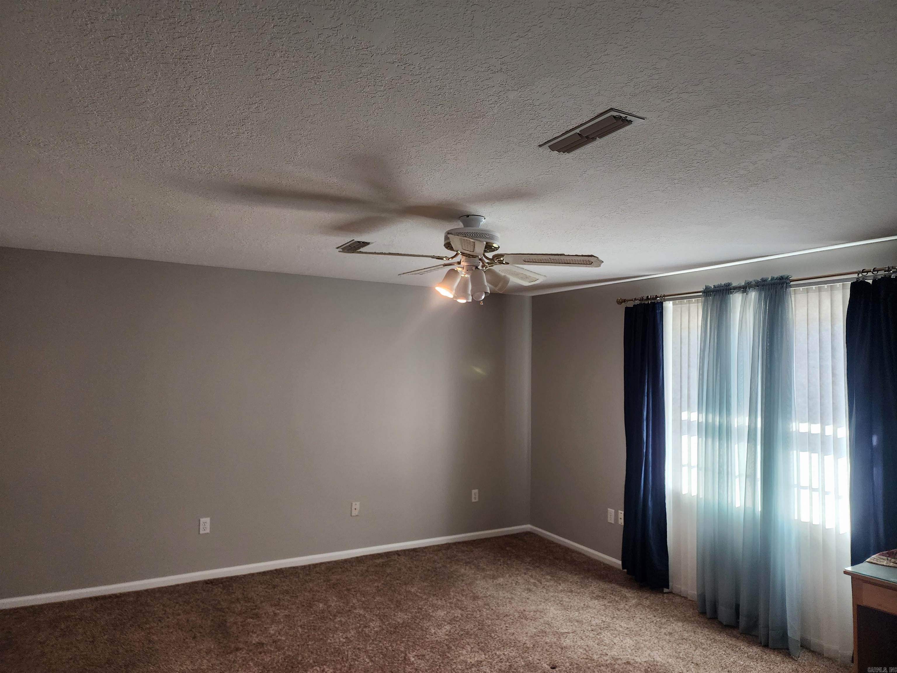 WALNUT VALLEY - Residential