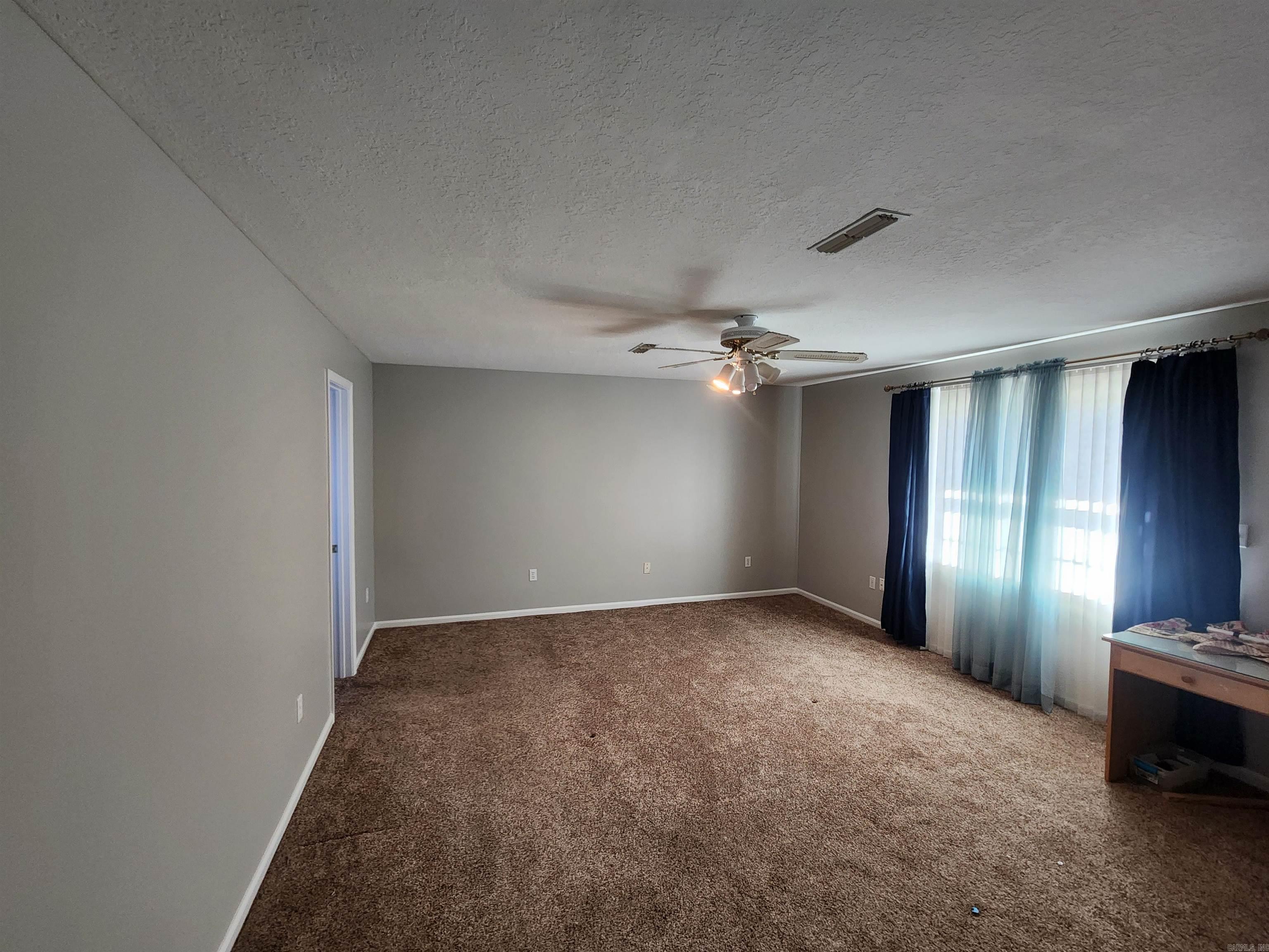 WALNUT VALLEY - Residential