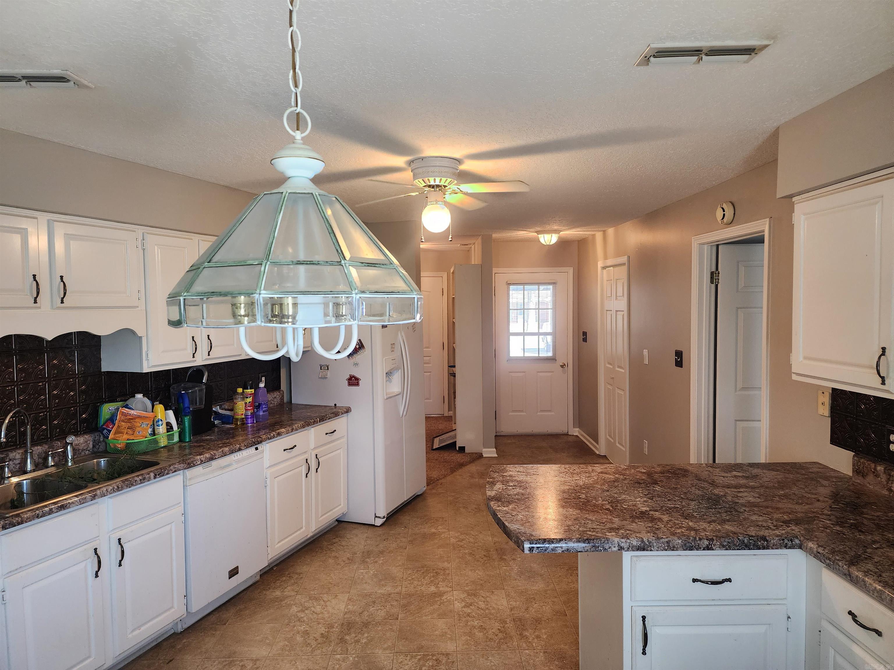 WALNUT VALLEY - Residential