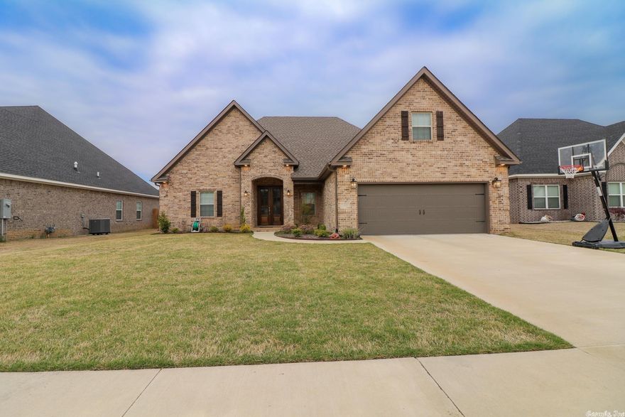 This home in Eden Hills is less than two years old and move-in ready! It boasts 5 bedrooms! The 5th bedroom could also serve as a bonus room for family entertainment. The open floor plan and gorgeous kitchen with white cabinets and granite is an entertainers dream. The master bedroom and bathroom with the very oversized master closet will not leave you disappointed. Your family will enjoy the spacious screened in porch with the extra grilling concrete pad. The modern lighting, neutral paint and luxury vinyl plank flooring are all perfect for decorating dreams. There are so many other great aspects of this home that you don't want to miss seeing. Call your favorite agent today and make an appointment to see this one!