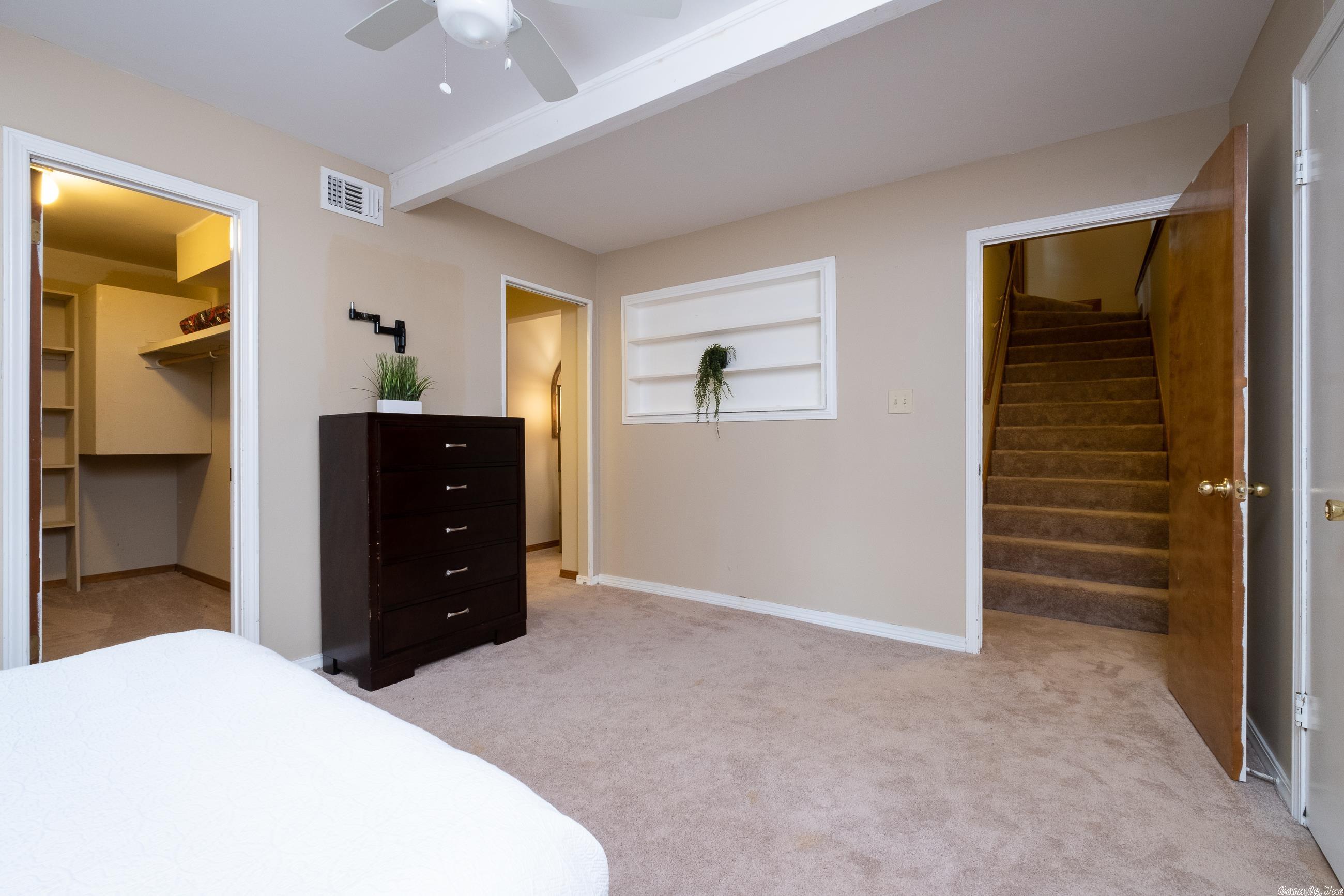 STONELEDGE TO COOK MTN VIL - Residential