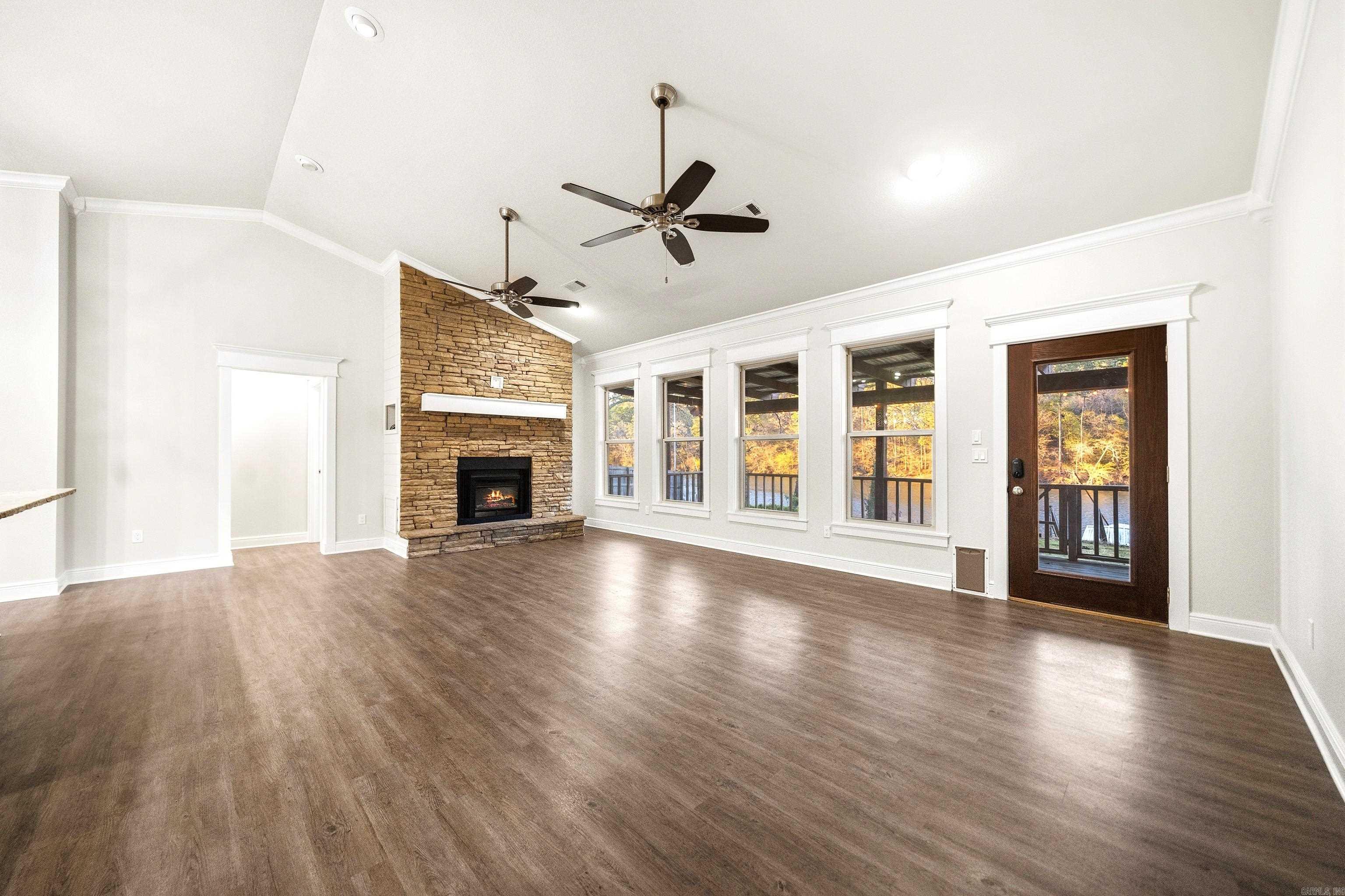 CHEROKEE BEACH LAKE ESTATES - Residential