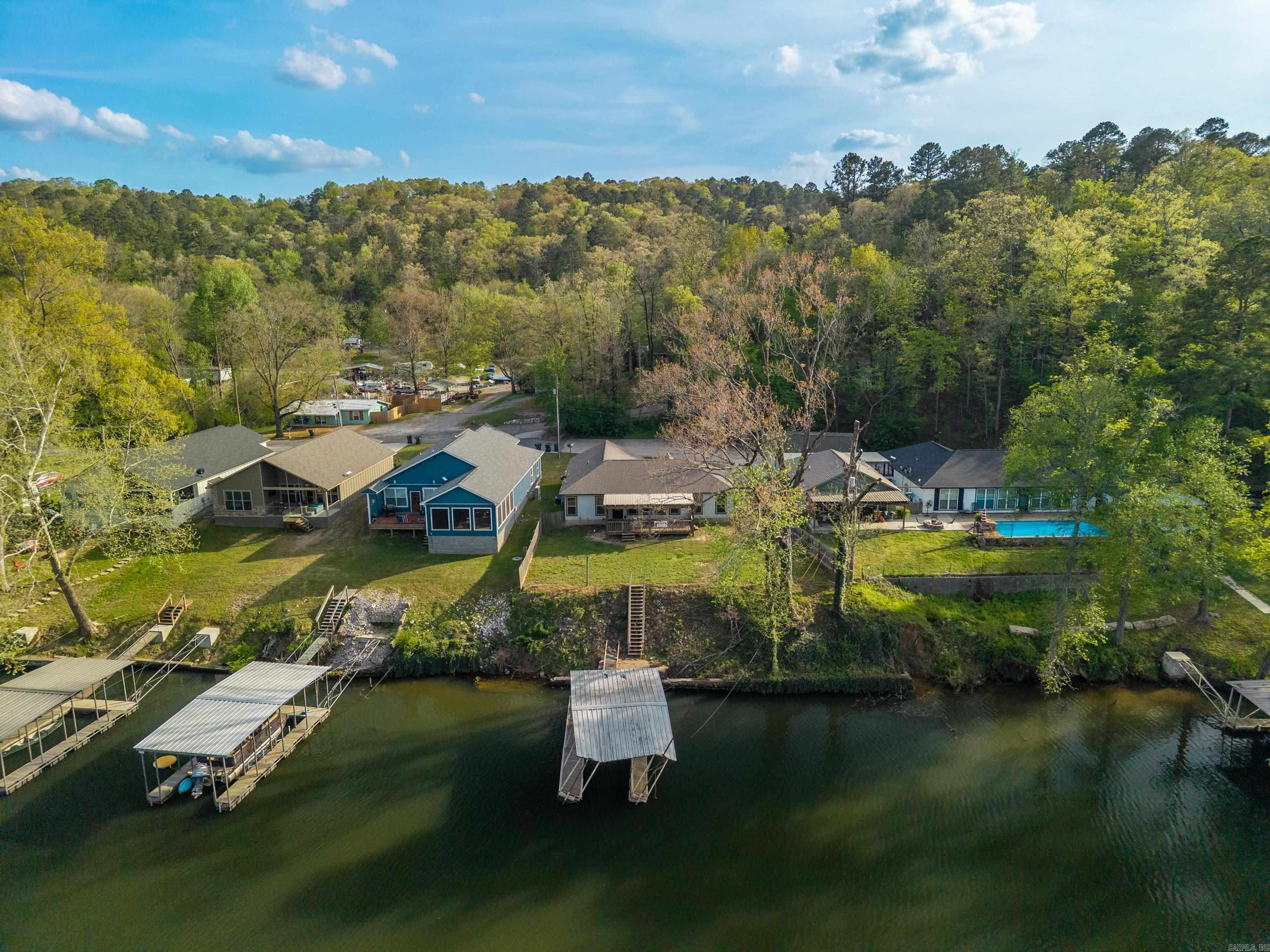 CHEROKEE BEACH LAKE ESTATES - Residential