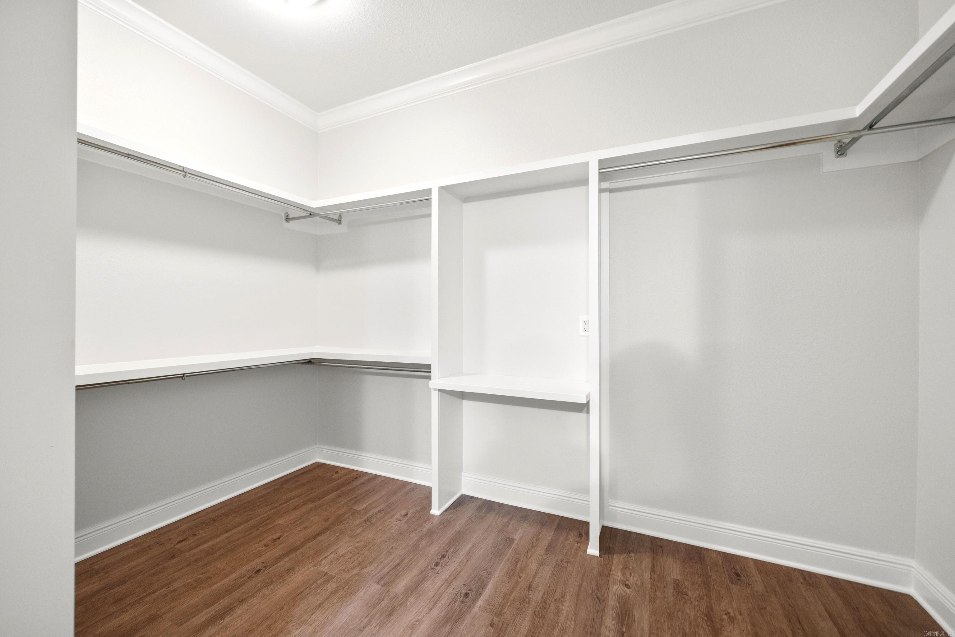 CHEROKEE BEACH LAKE ESTATES - Residential