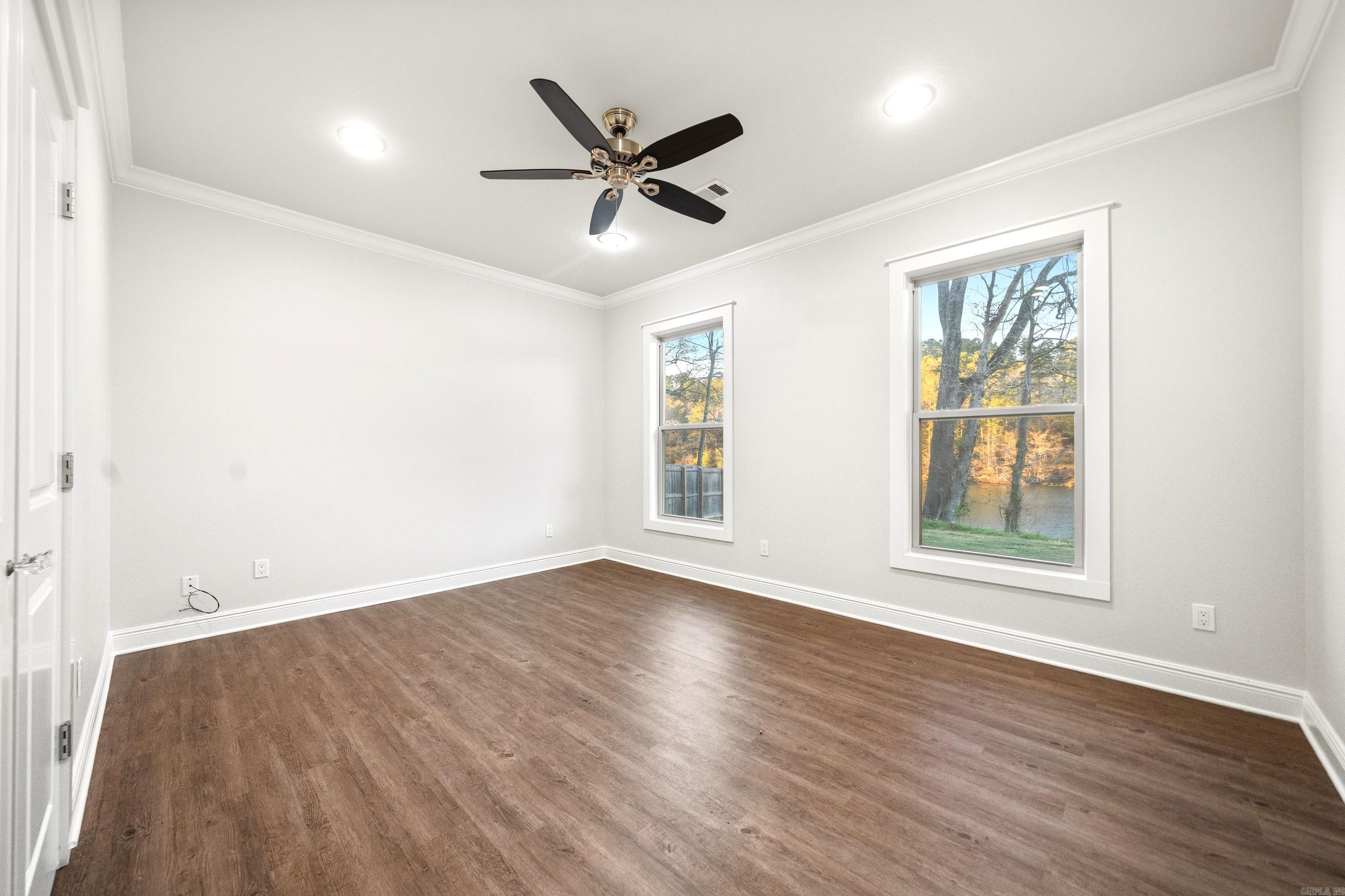 CHEROKEE BEACH LAKE ESTATES - Residential