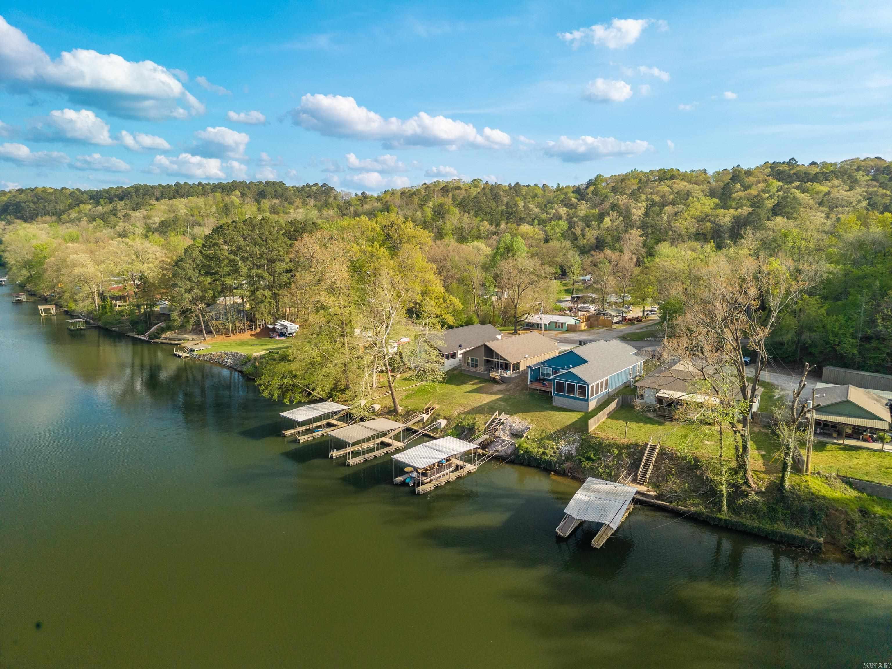 CHEROKEE BEACH LAKE ESTATES - Residential