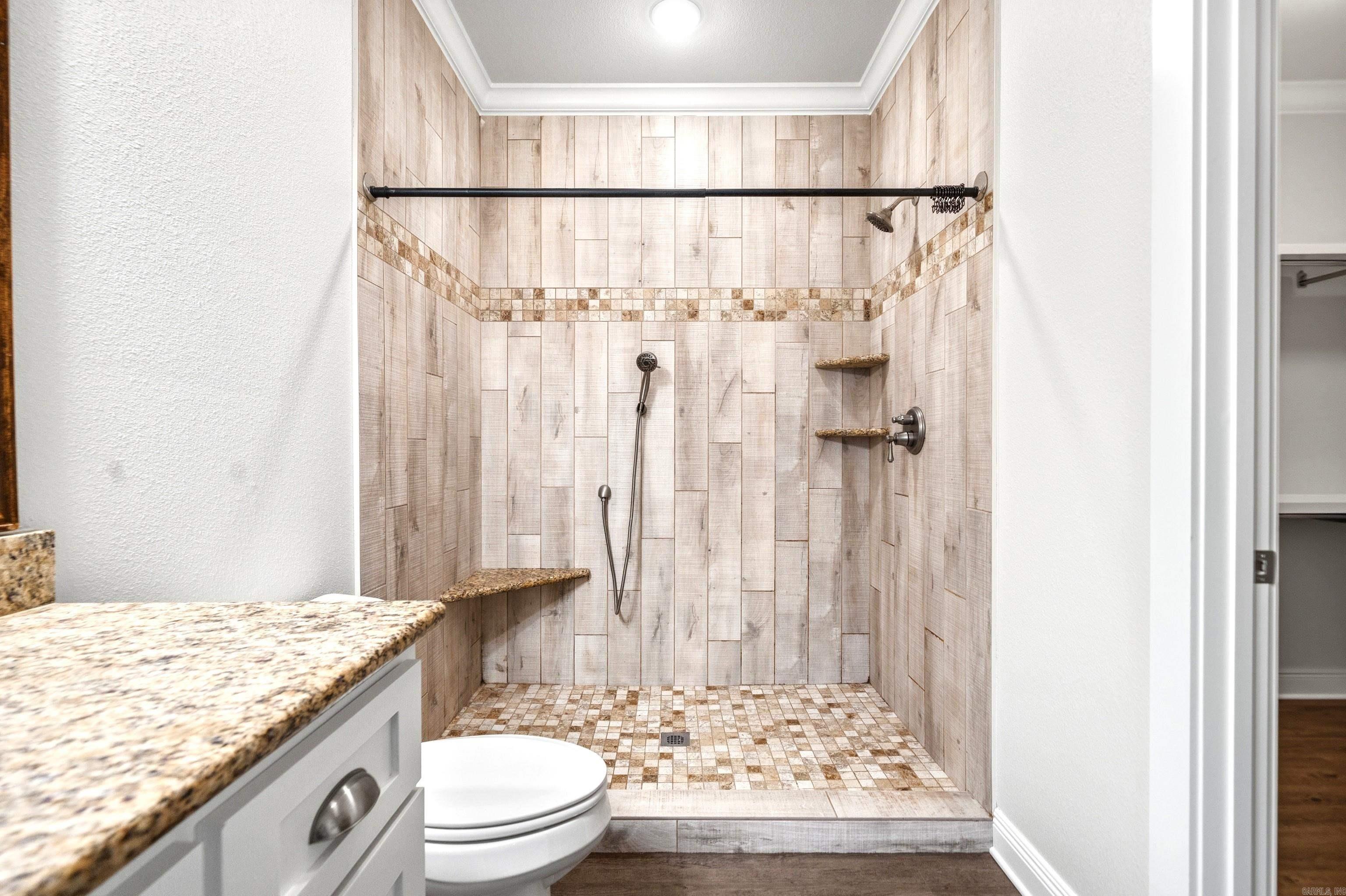 CHEROKEE BEACH LAKE ESTATES - Residential