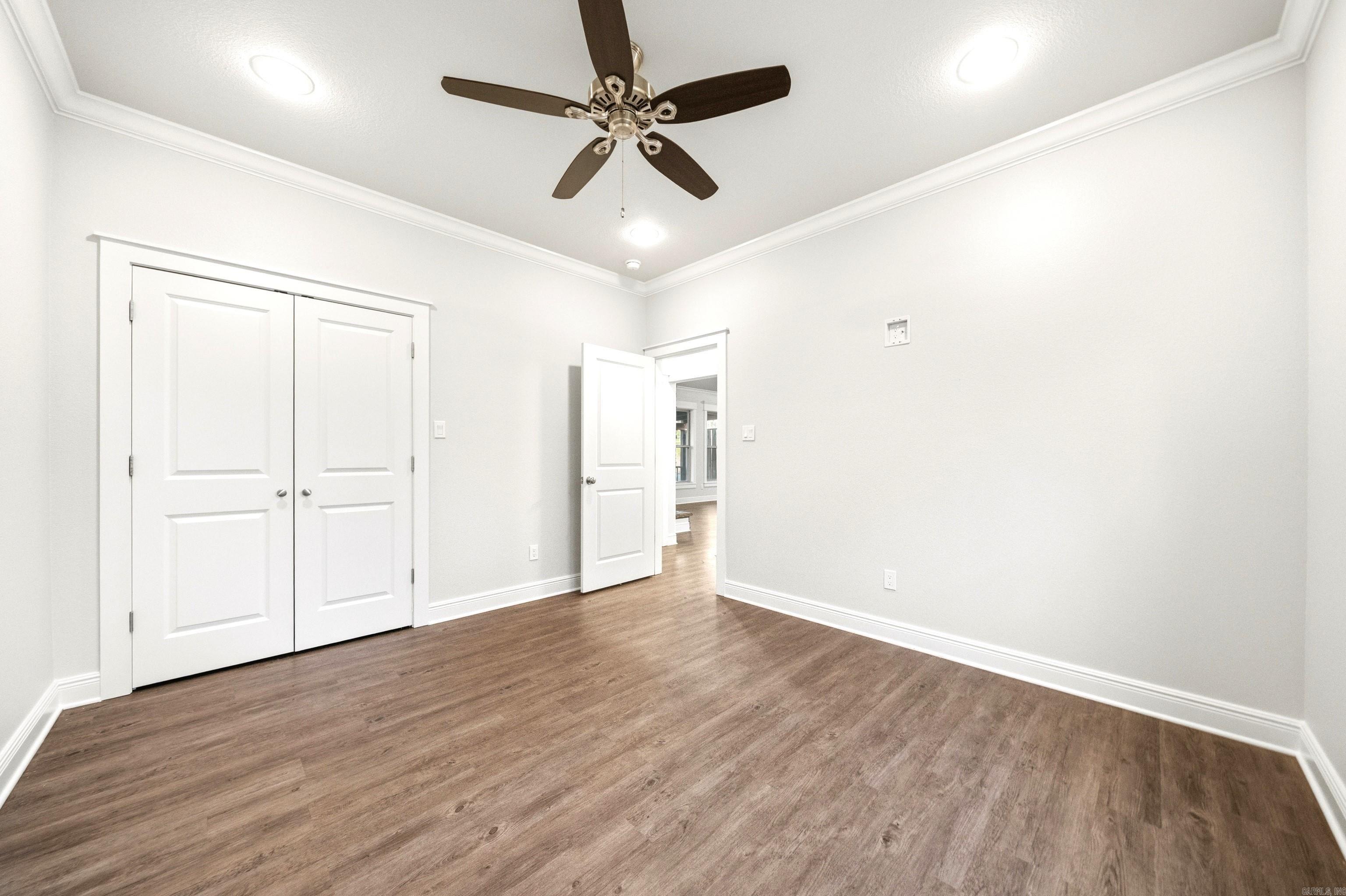 CHEROKEE BEACH LAKE ESTATES - Residential