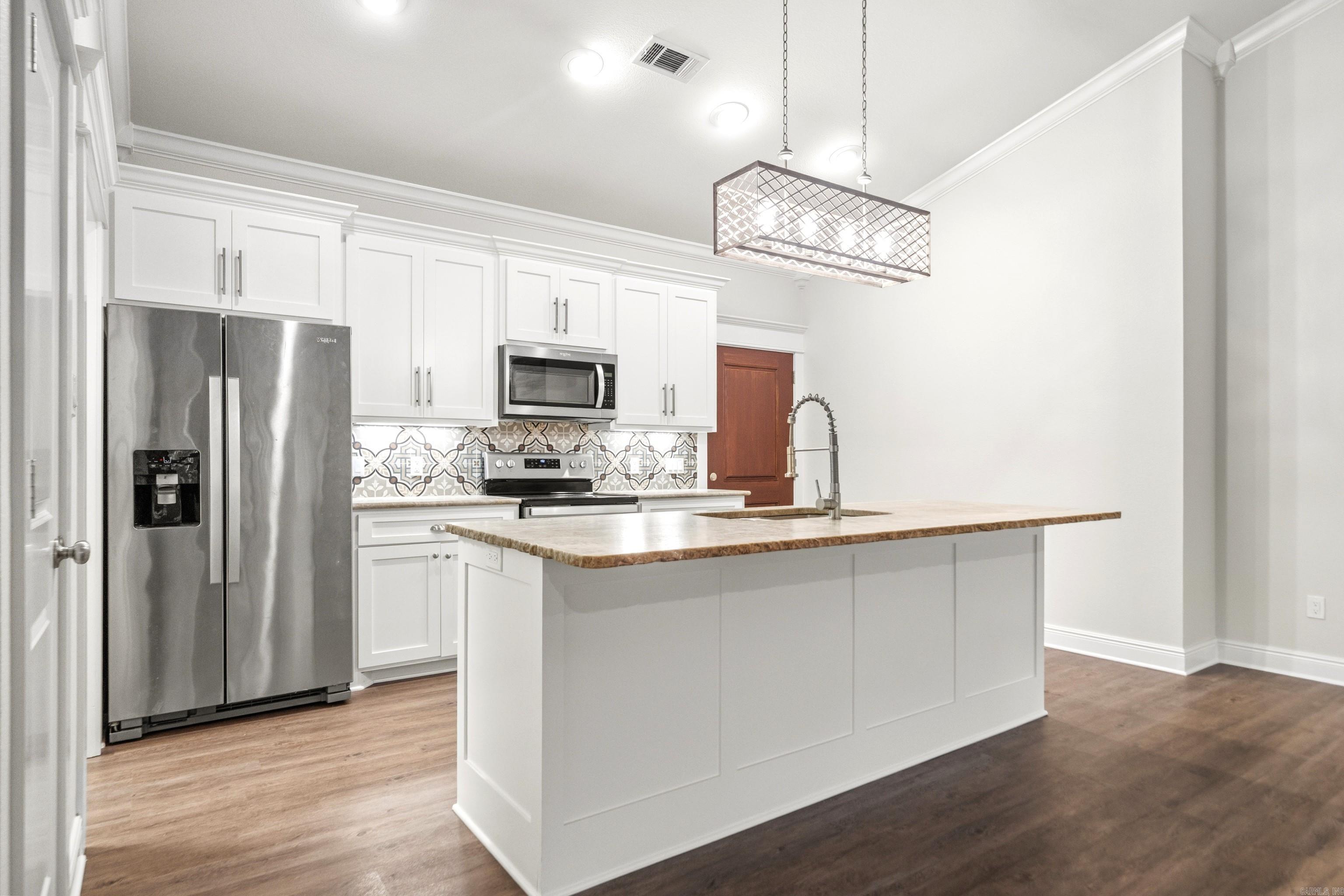 CHEROKEE BEACH LAKE ESTATES - Residential