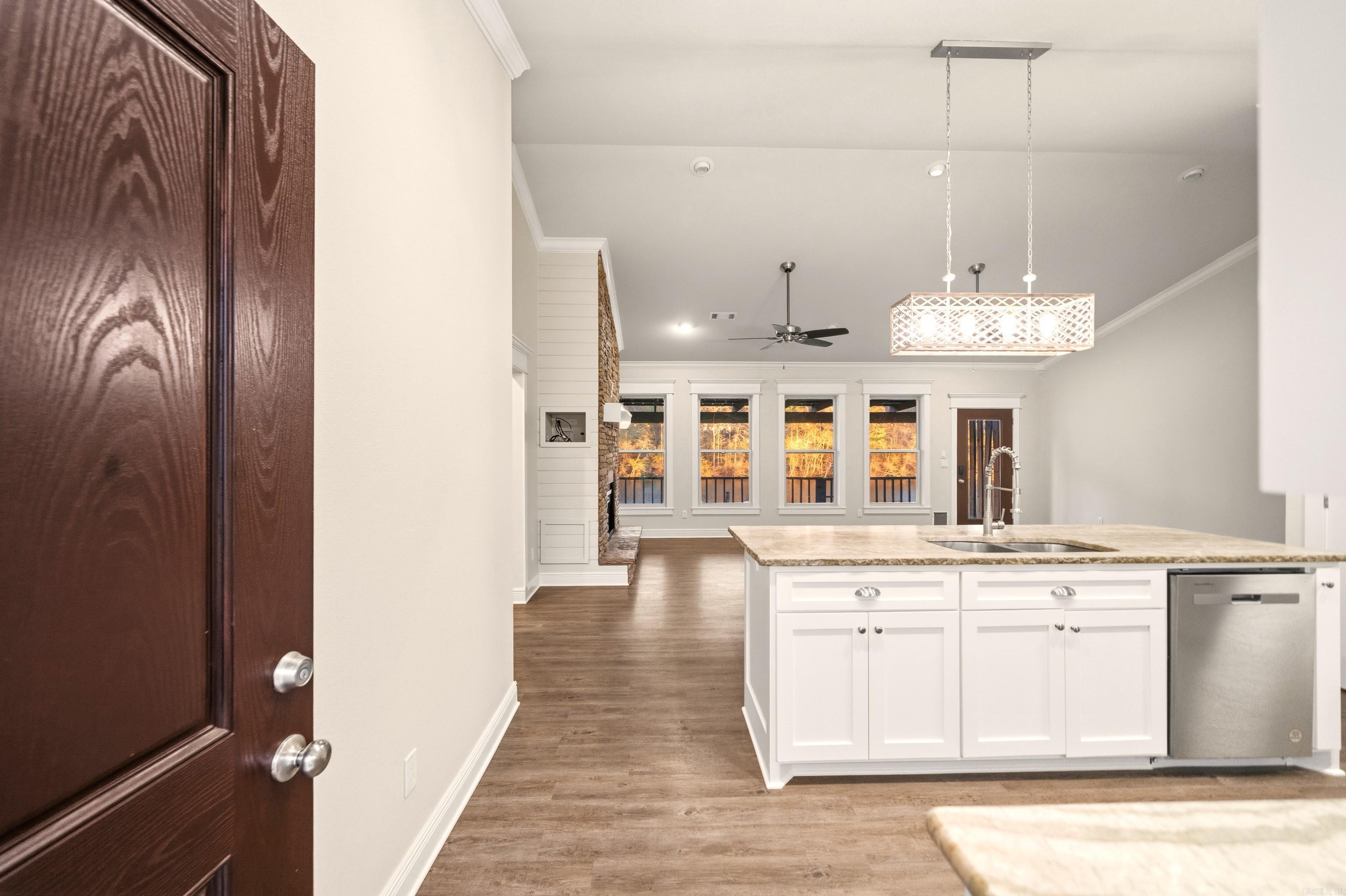 CHEROKEE BEACH LAKE ESTATES - Residential