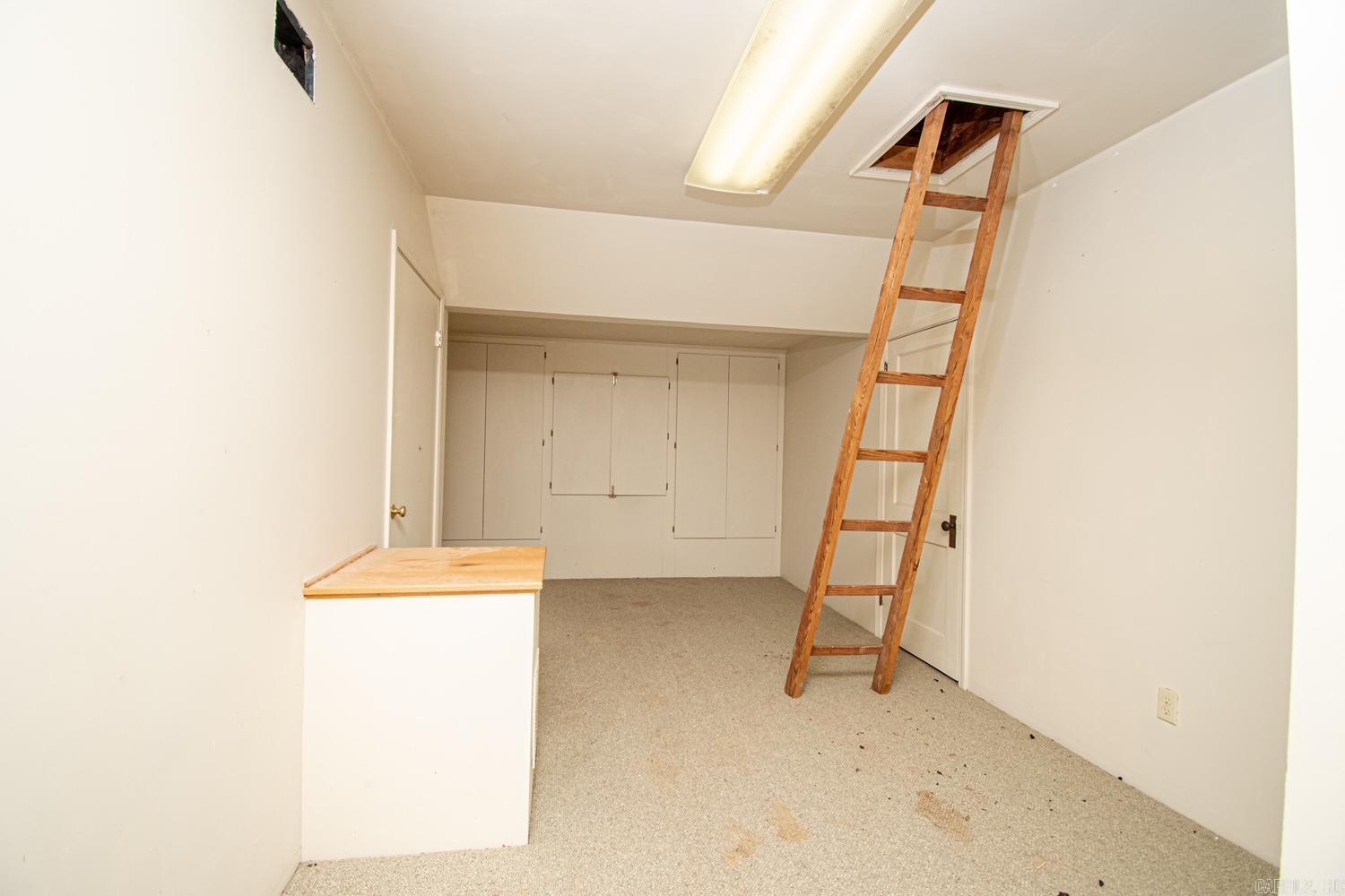 Mellors 4th - Residential