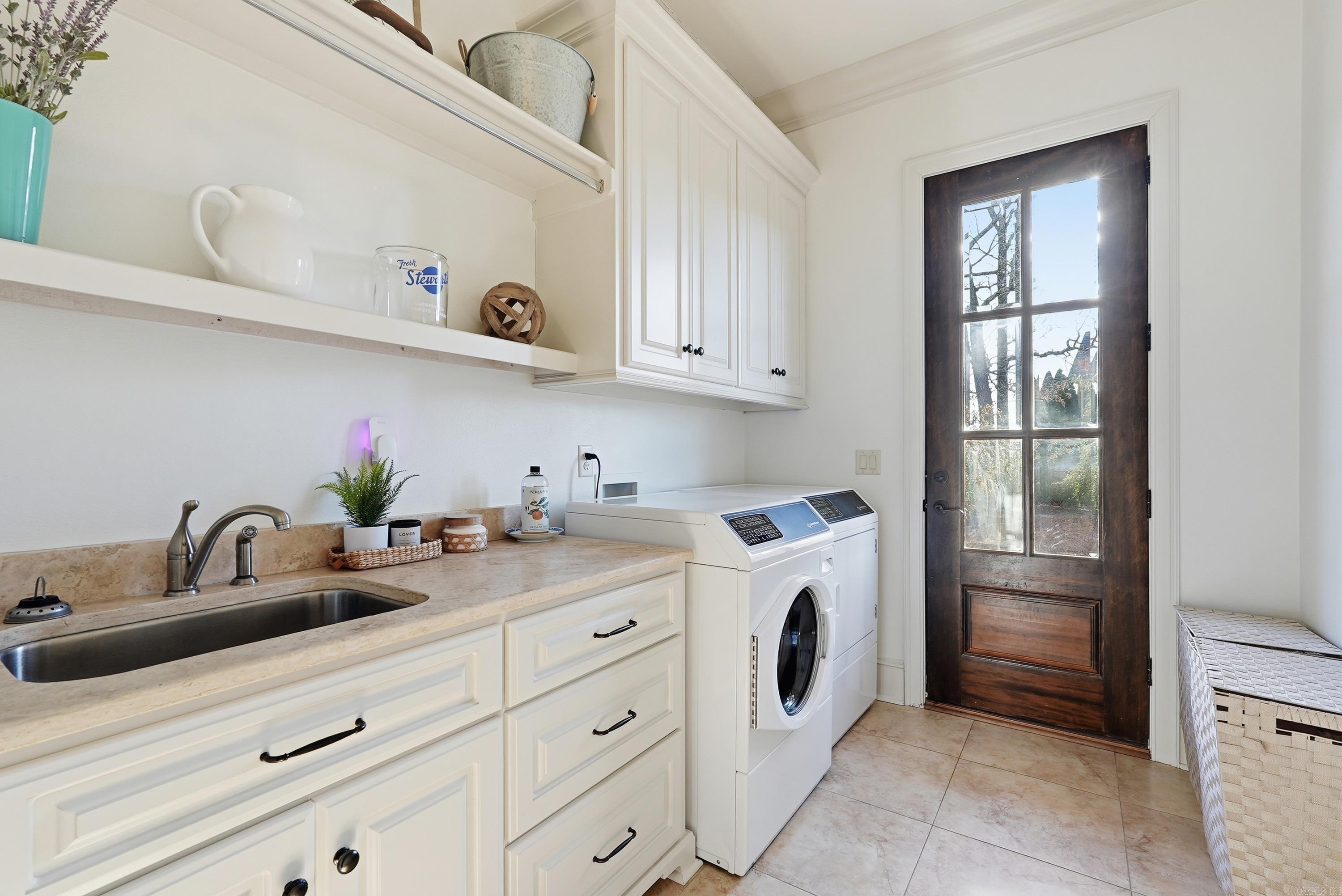 WATERVIEW ESTATES - Residential