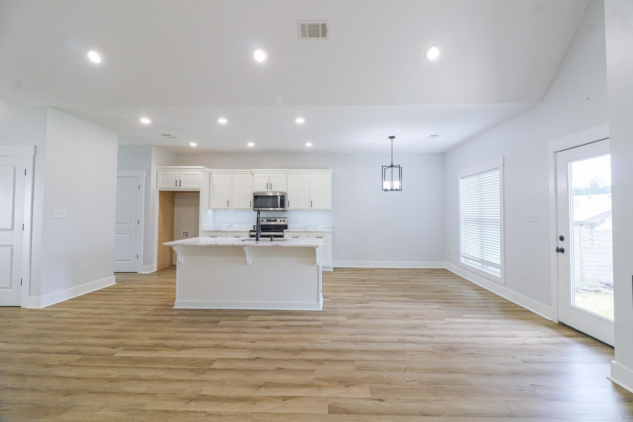 PROSPECT VILLAGE - Residential