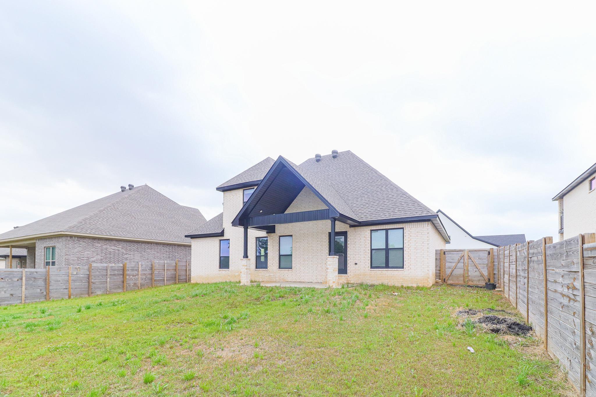 PROSPECT VILLAGE - Residential