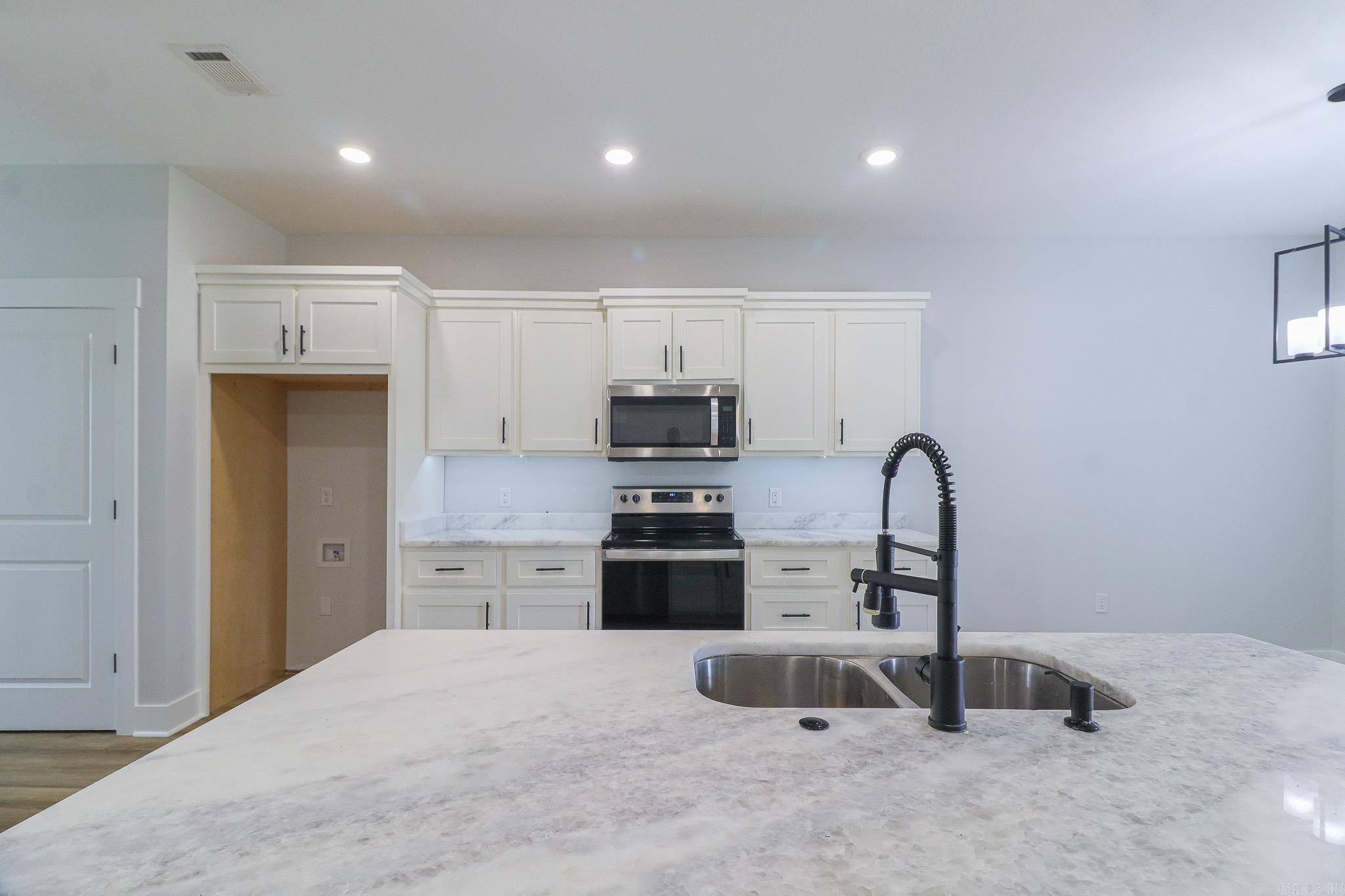 PROSPECT VILLAGE - Residential