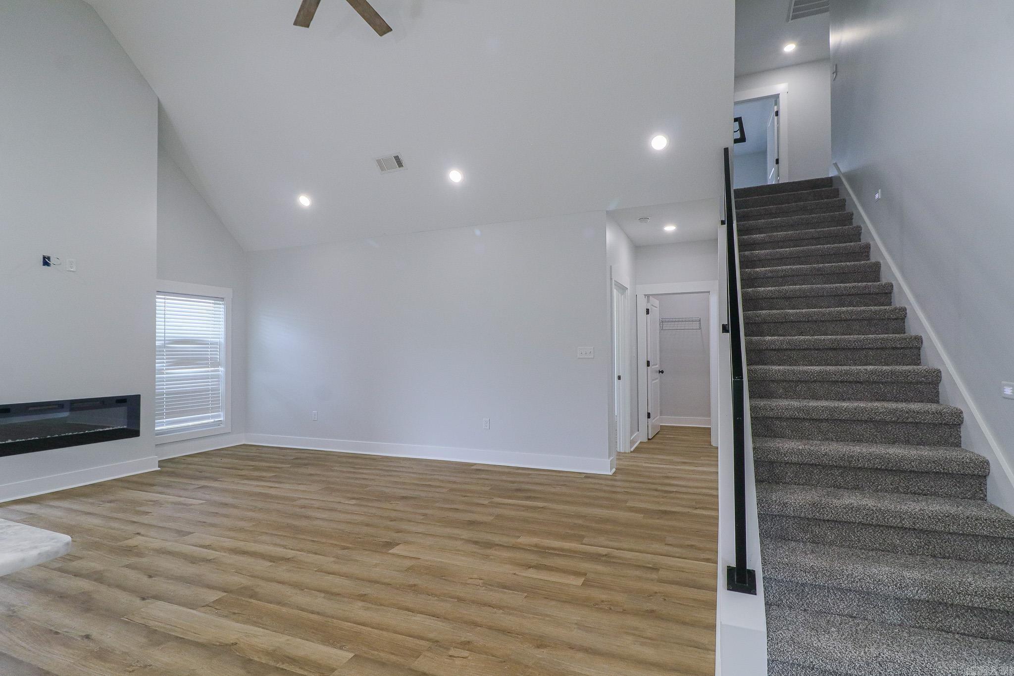 PROSPECT VILLAGE - Residential