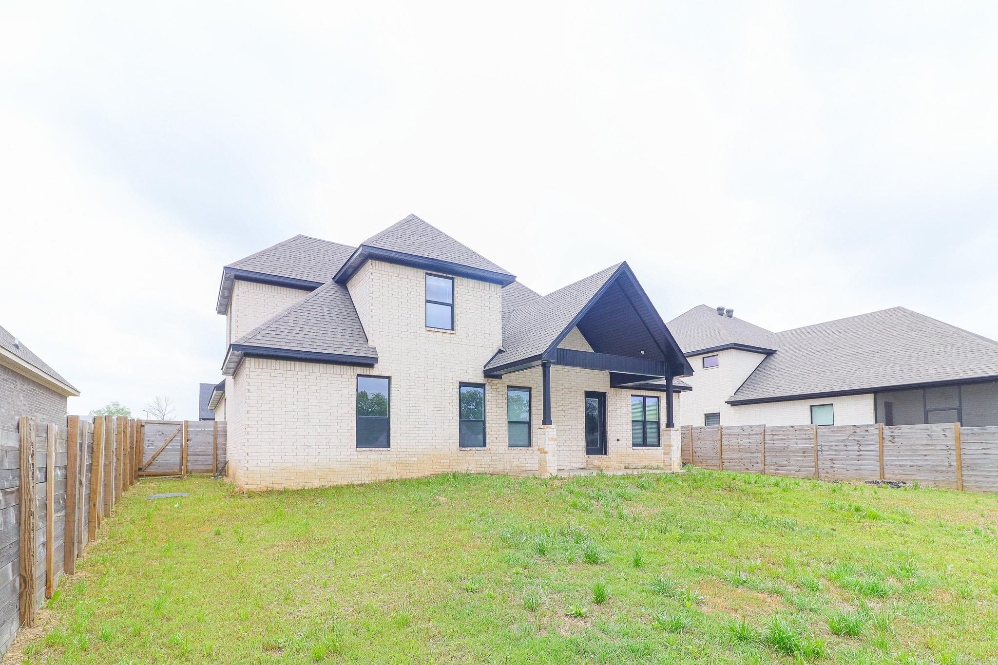 PROSPECT VILLAGE - Residential