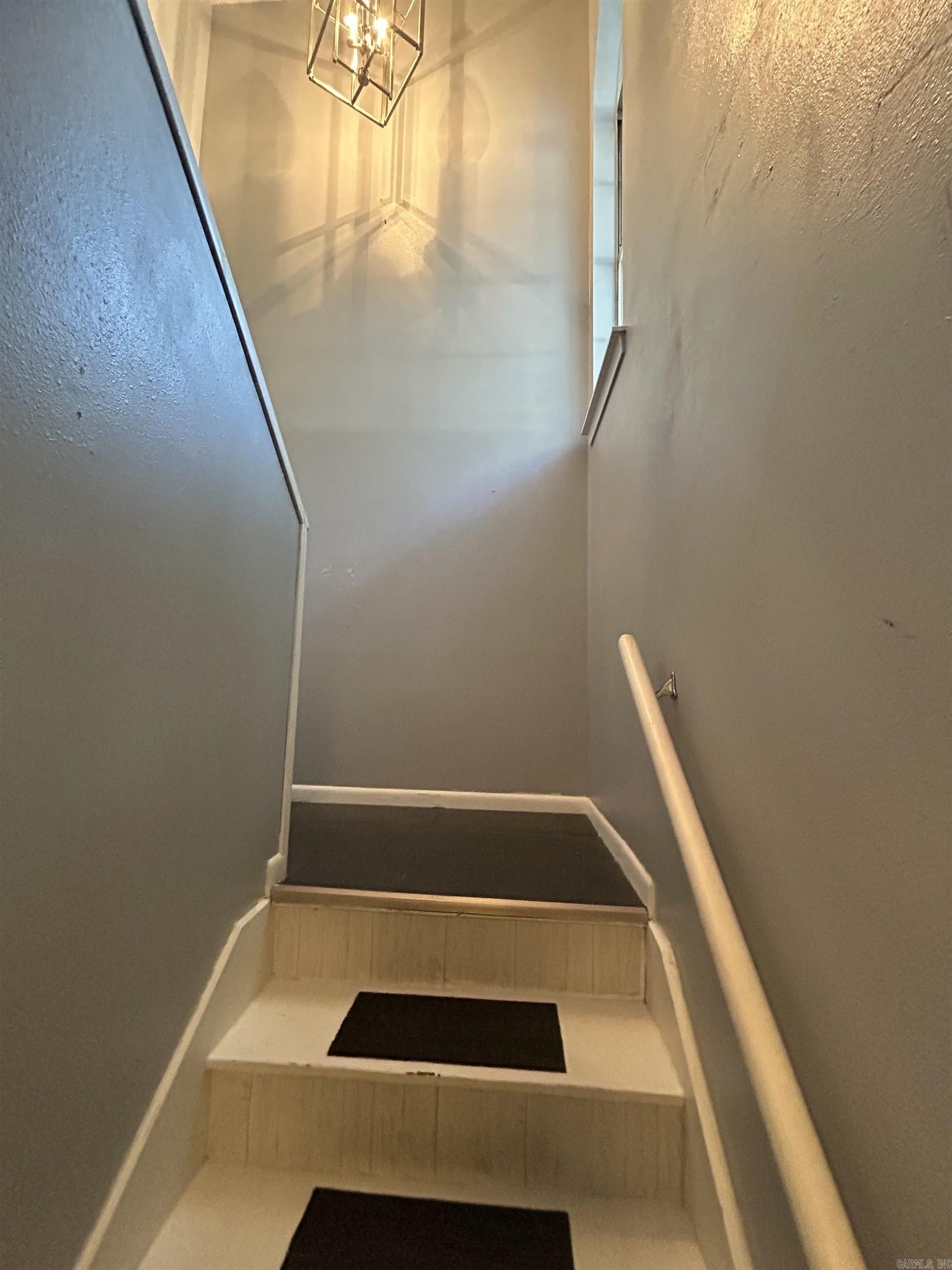 Desoto Courts Townhouse - Residential