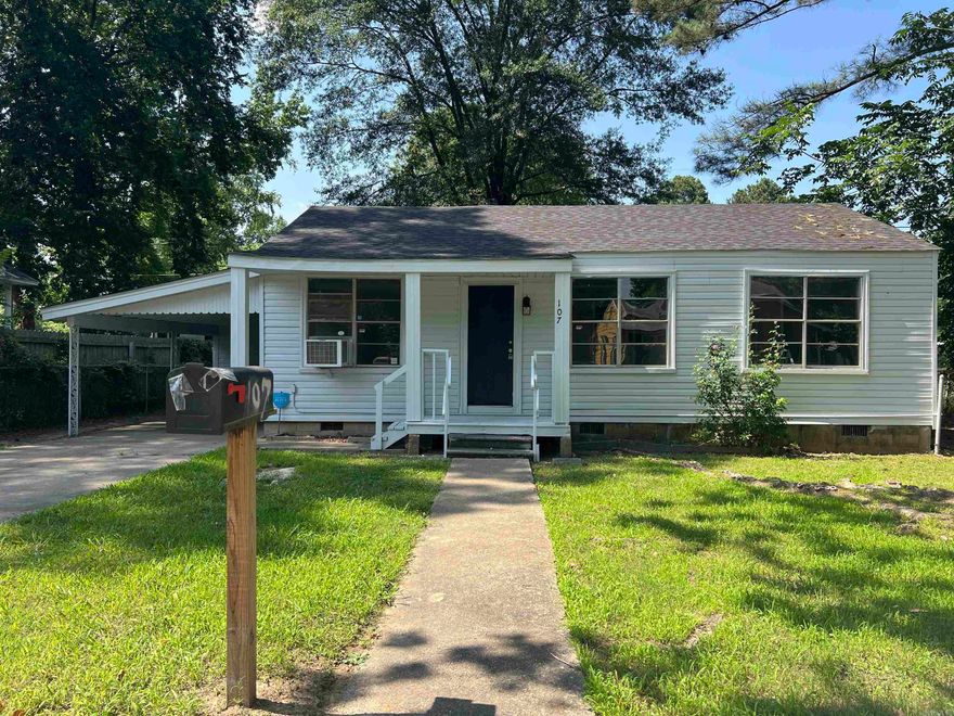 Adorable bungalow in Jacksonville! Close to shopping and restaurants in a quiet neighborhood. 3 bedrooms and 2 baths. Updating has been done: new flooring, paint, and fixtures. Kitchen and baths are updated. Bright and inviting - updated but kept it's vintage charm! Big back yard. No seller property disclosure.