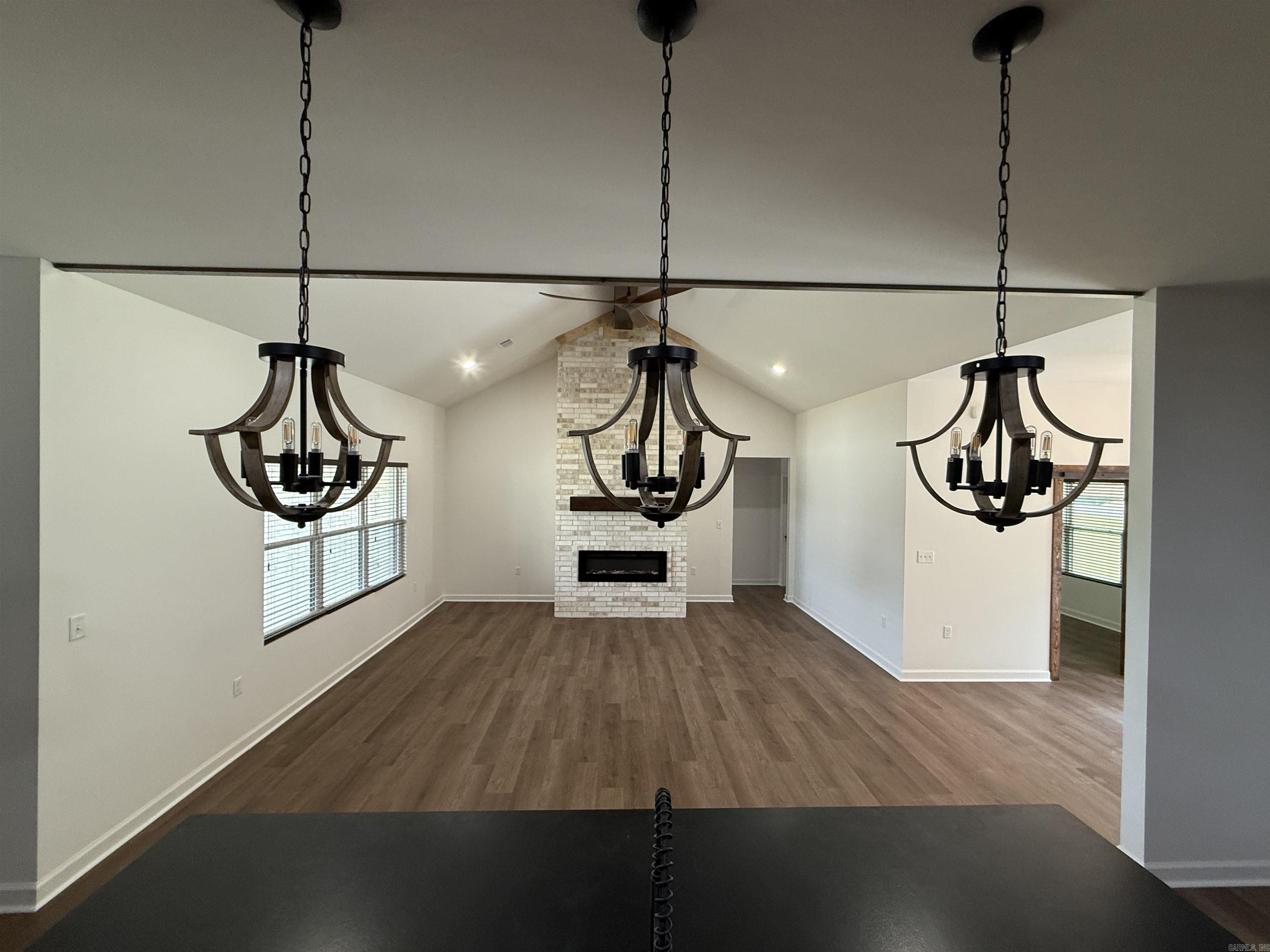 STAGECOACH ESTATES - Residential