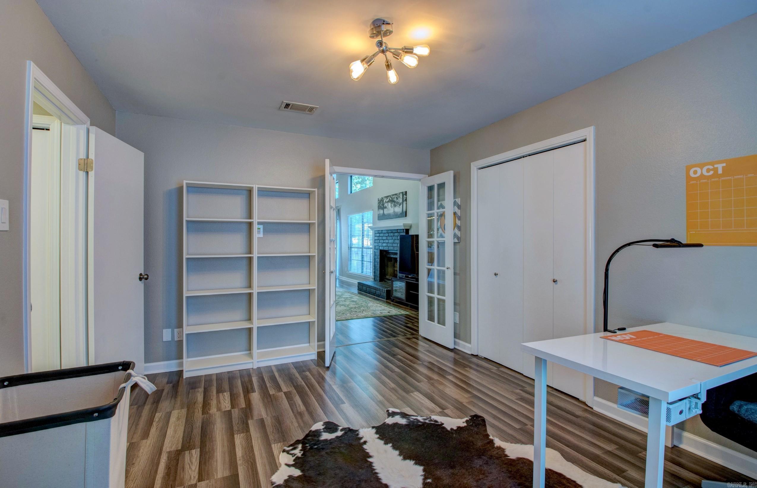 OTTER CREEK COMMUNITY - Residential