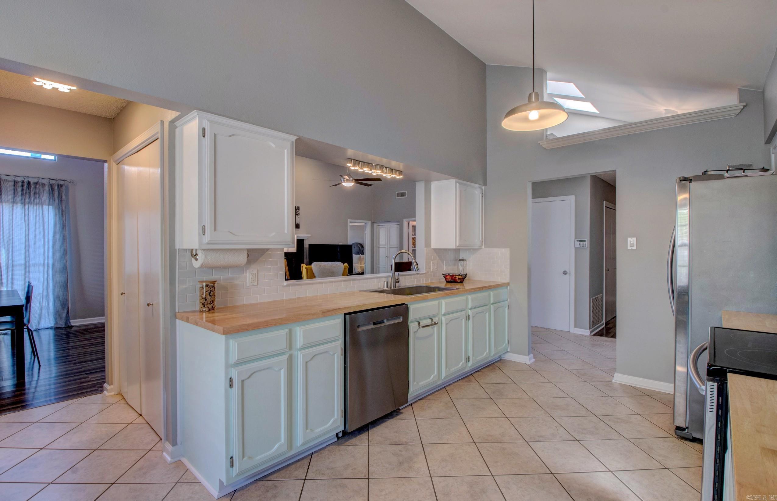 OTTER CREEK COMMUNITY - Residential