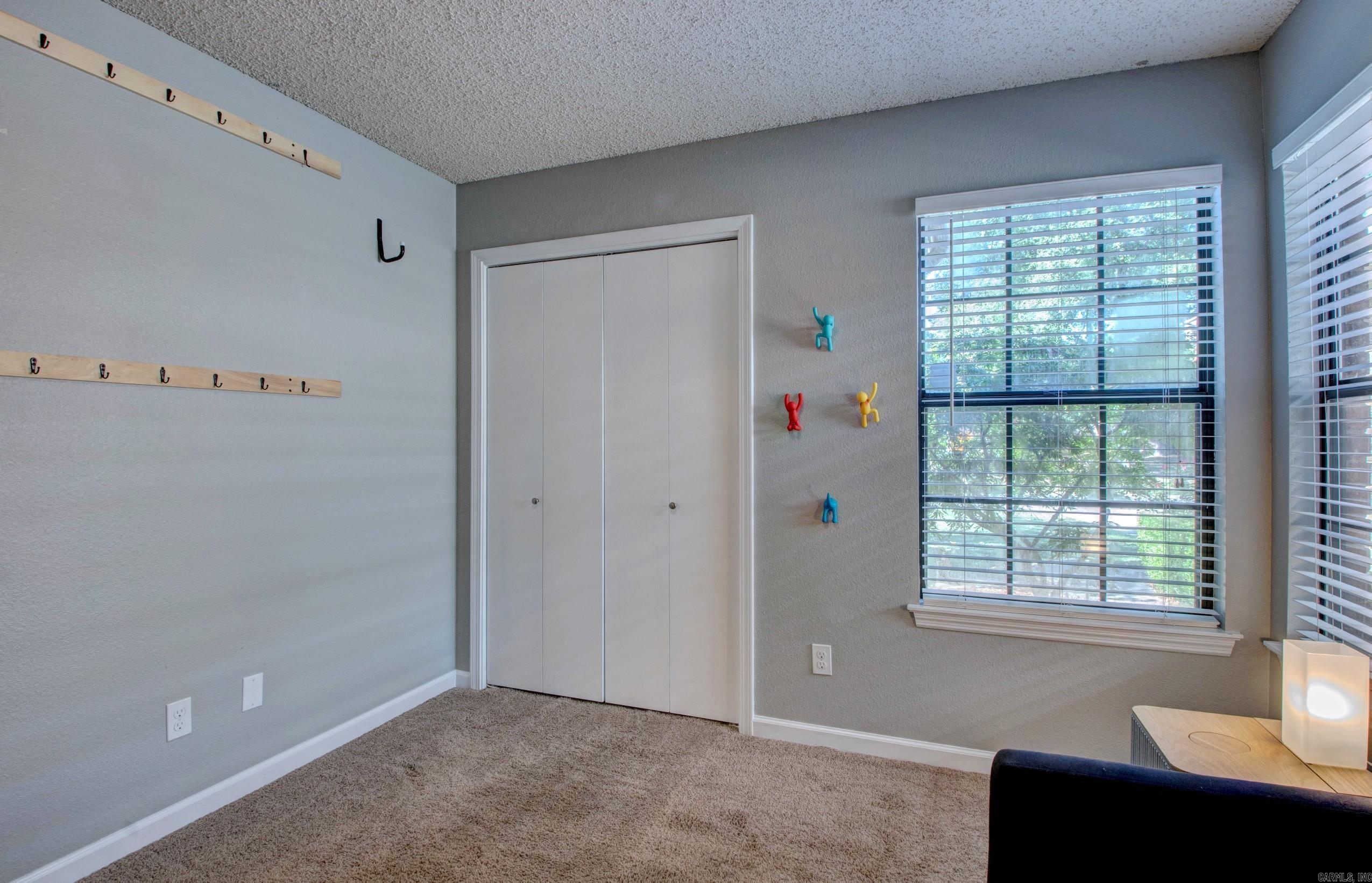 OTTER CREEK COMMUNITY - Residential