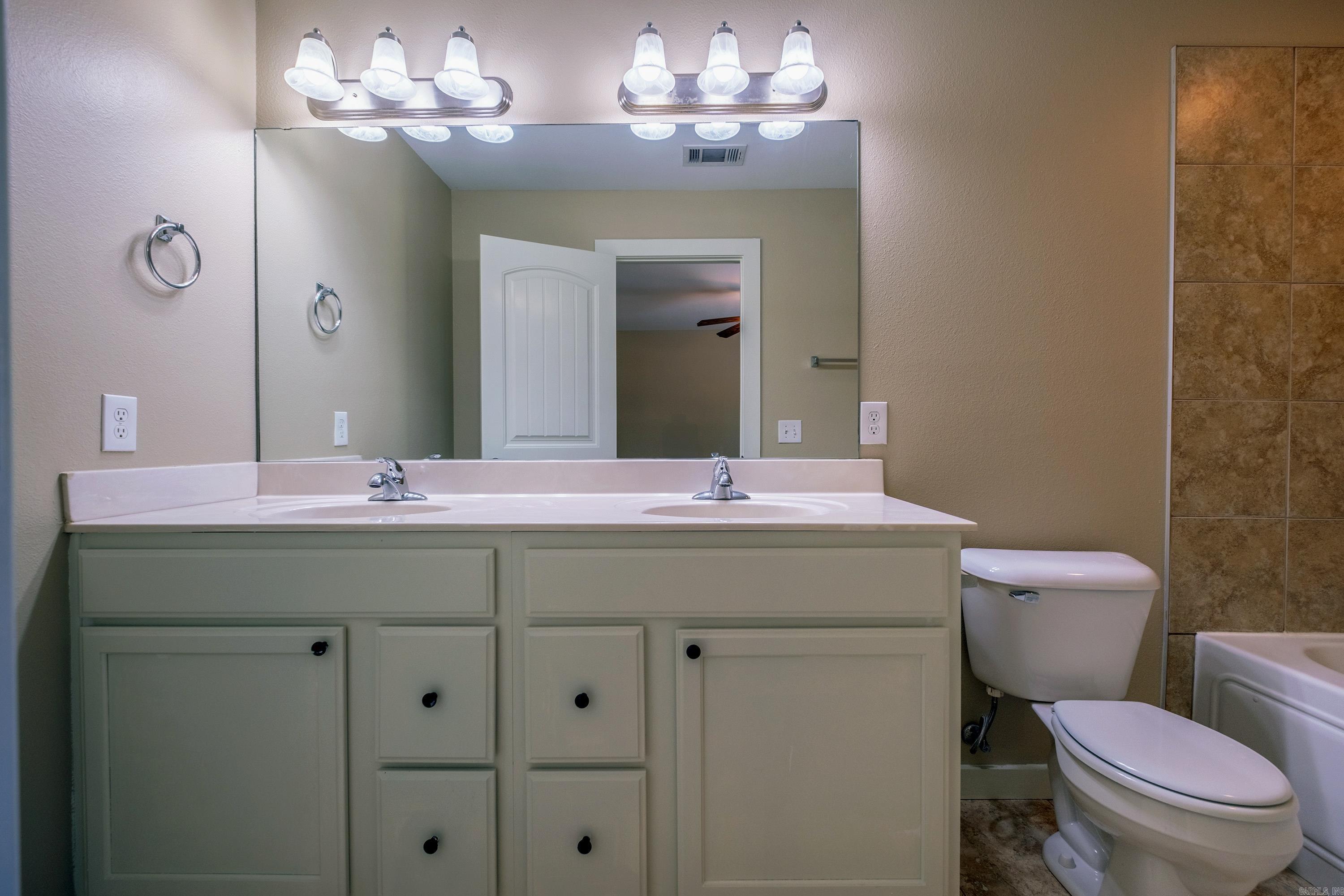 Villas at Audubon - Residential