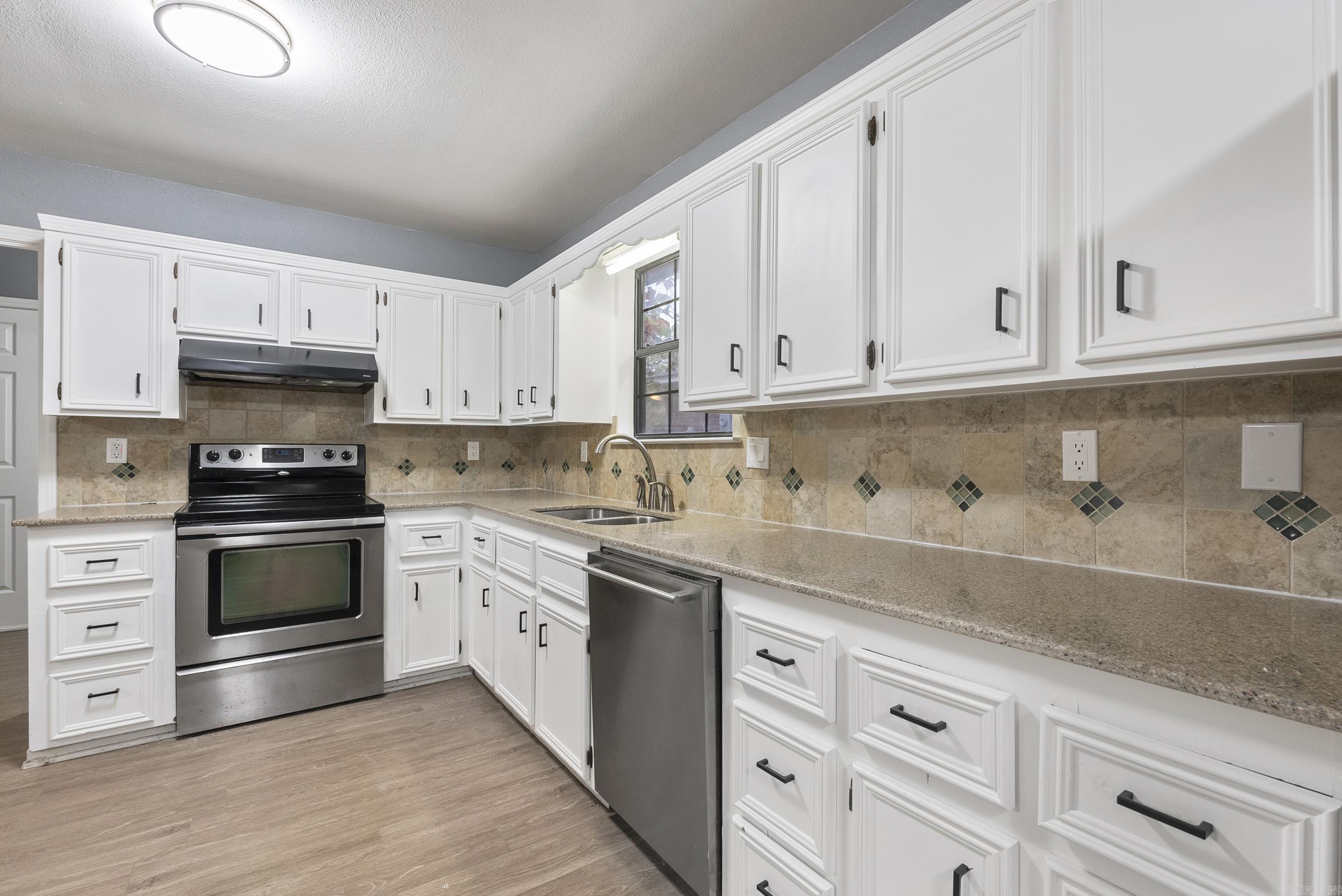 RIVERLAND - Residential