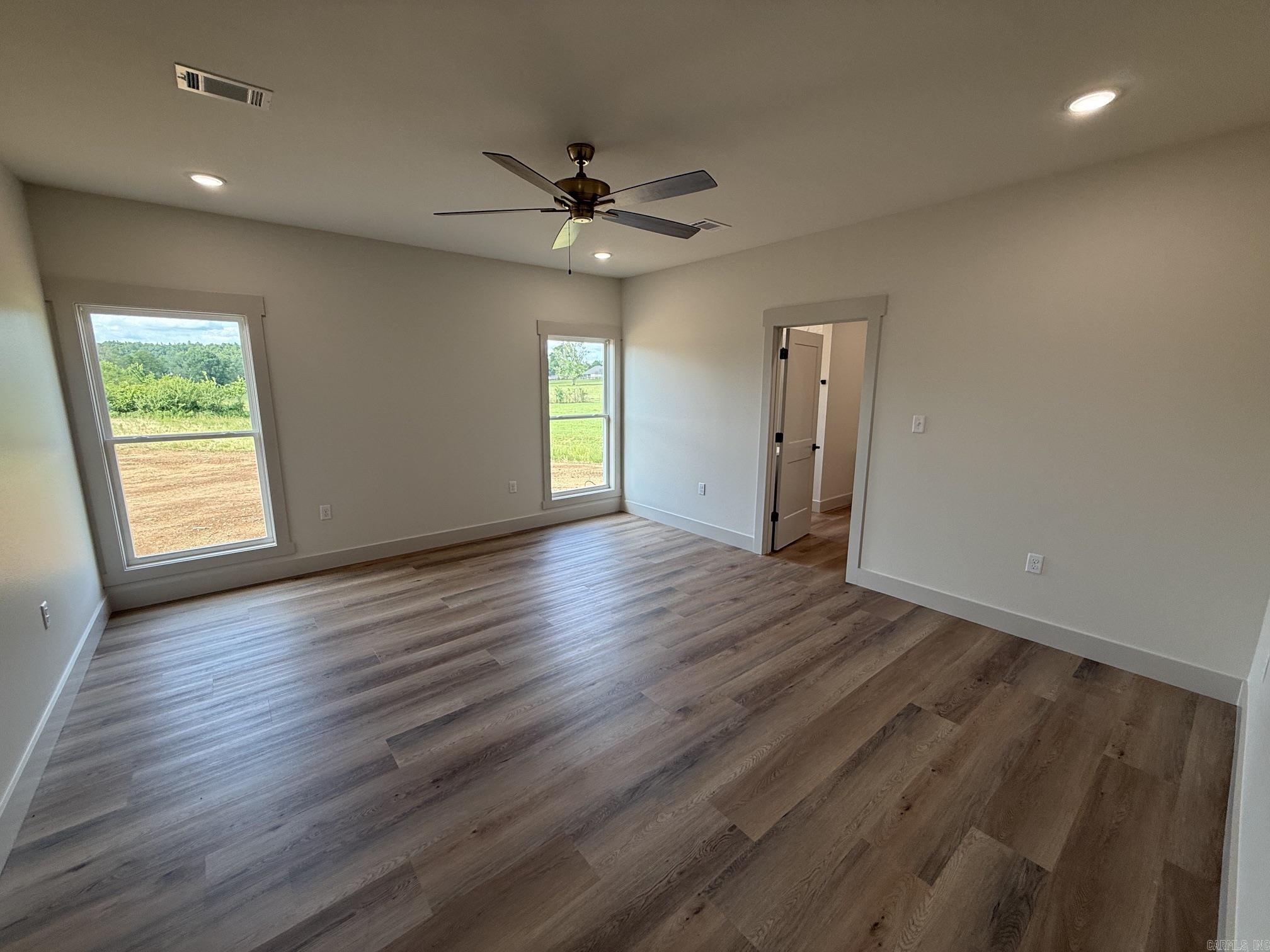 REPUBLICAN VALLEY ESTATES - Residential